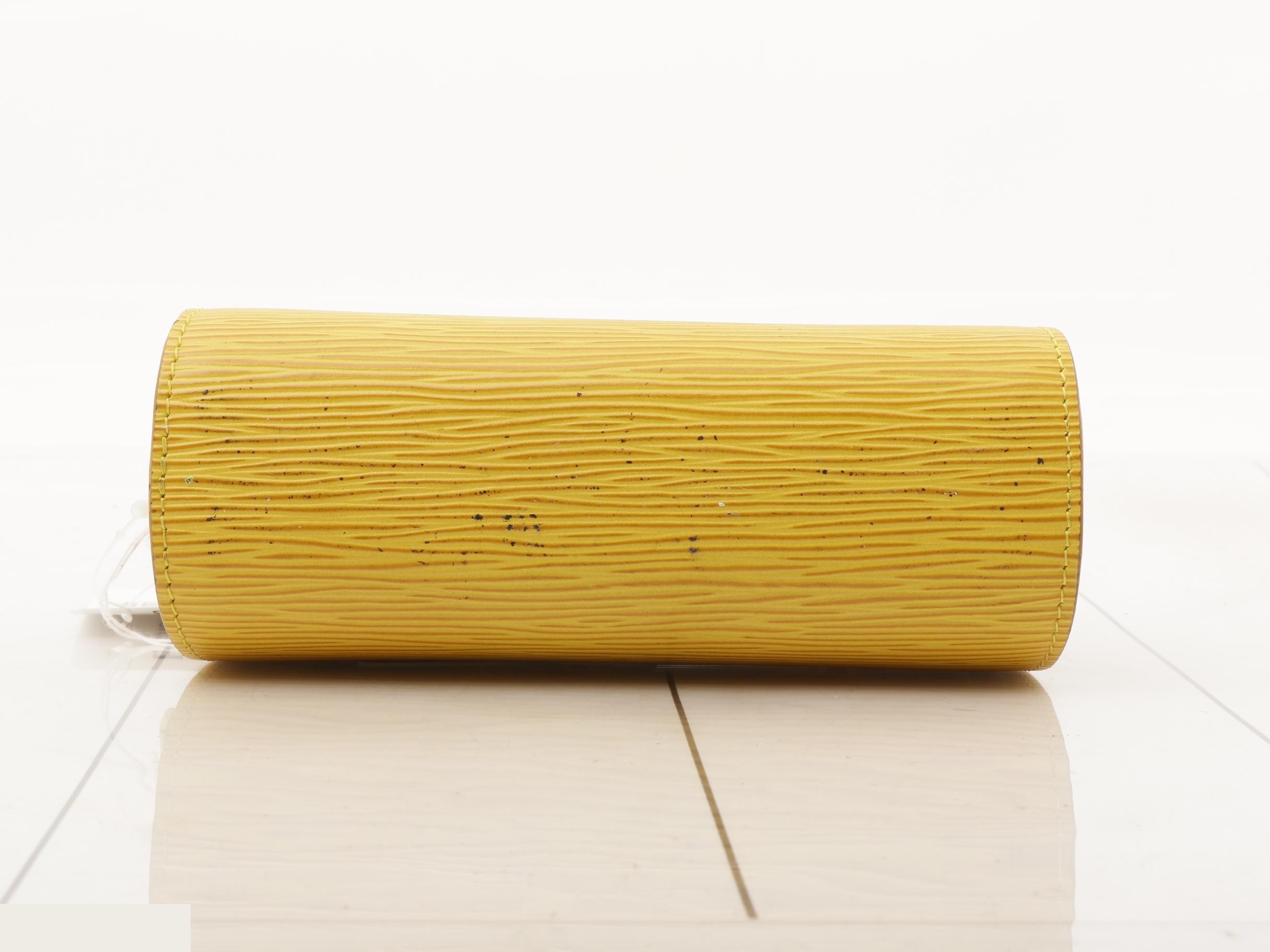 Epi Pouch — view 3