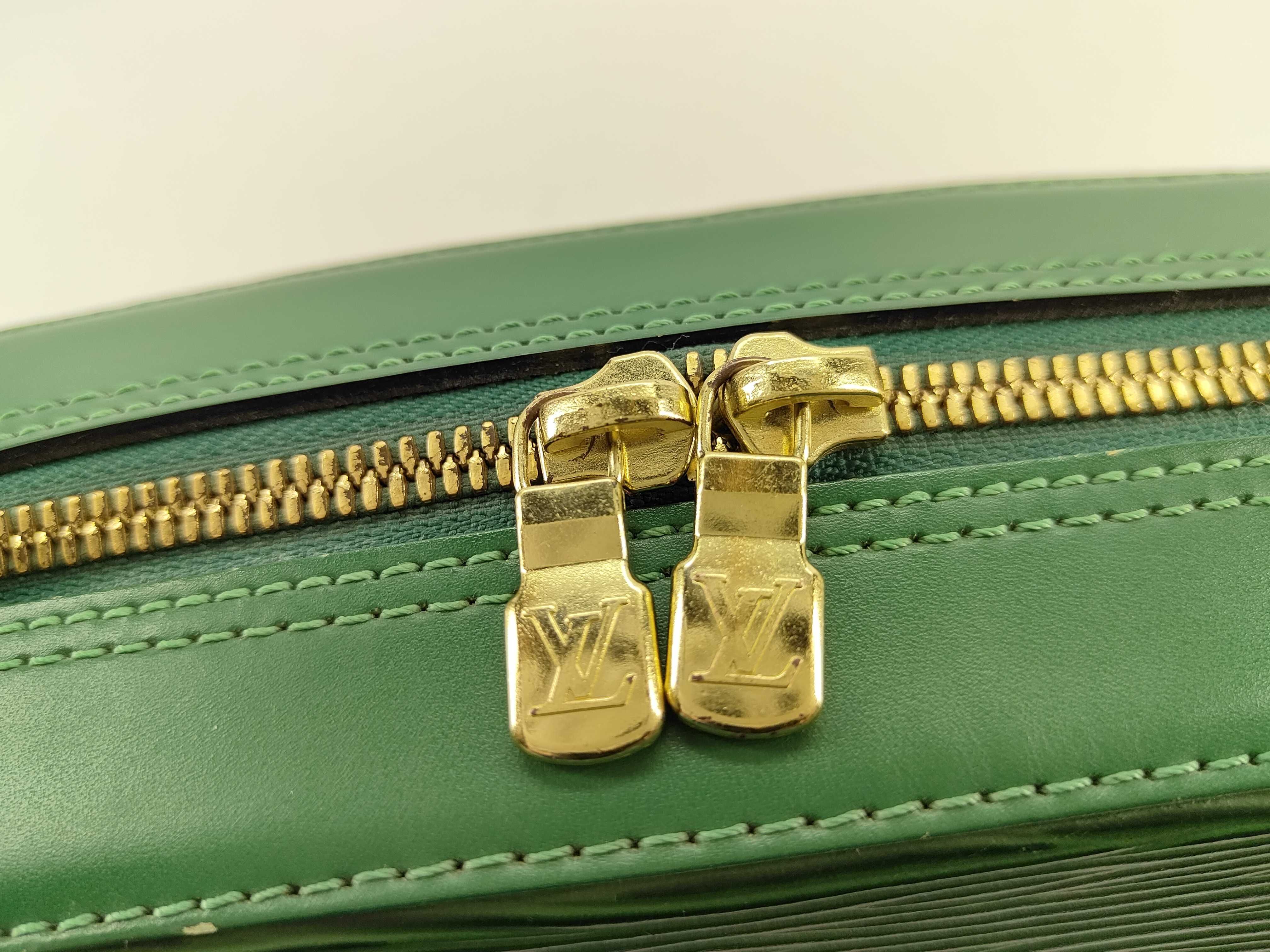 Epi Louis Vuitton Epi Sablon Handbag — view 8