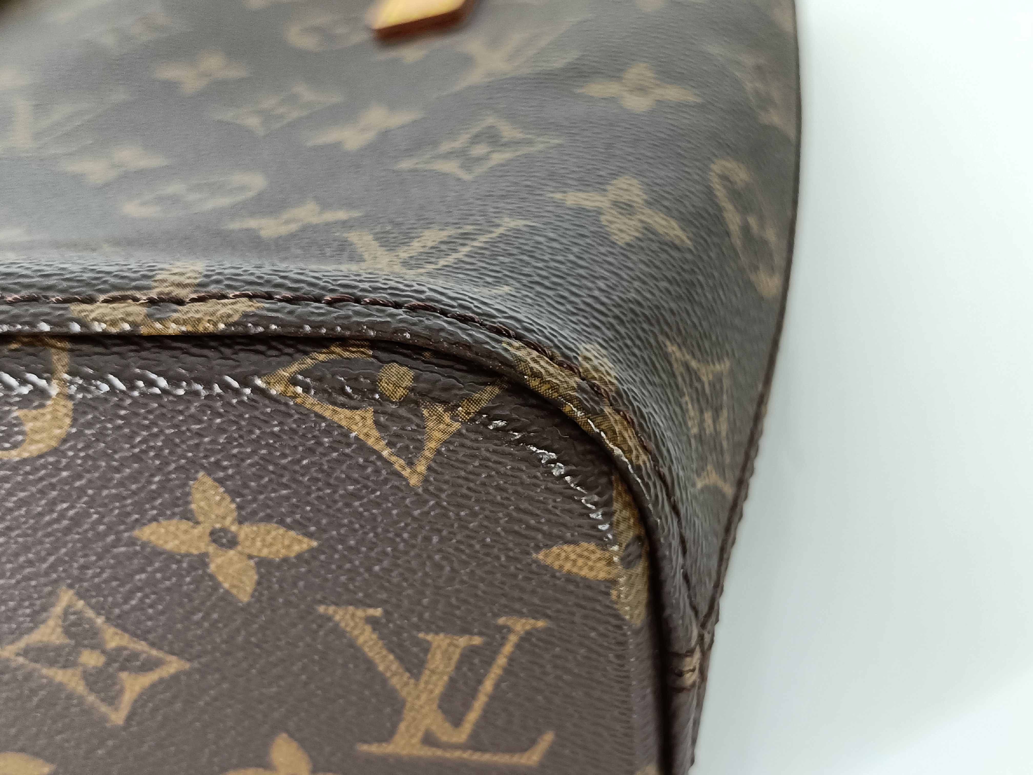Vavin Bag Handbag — view 6