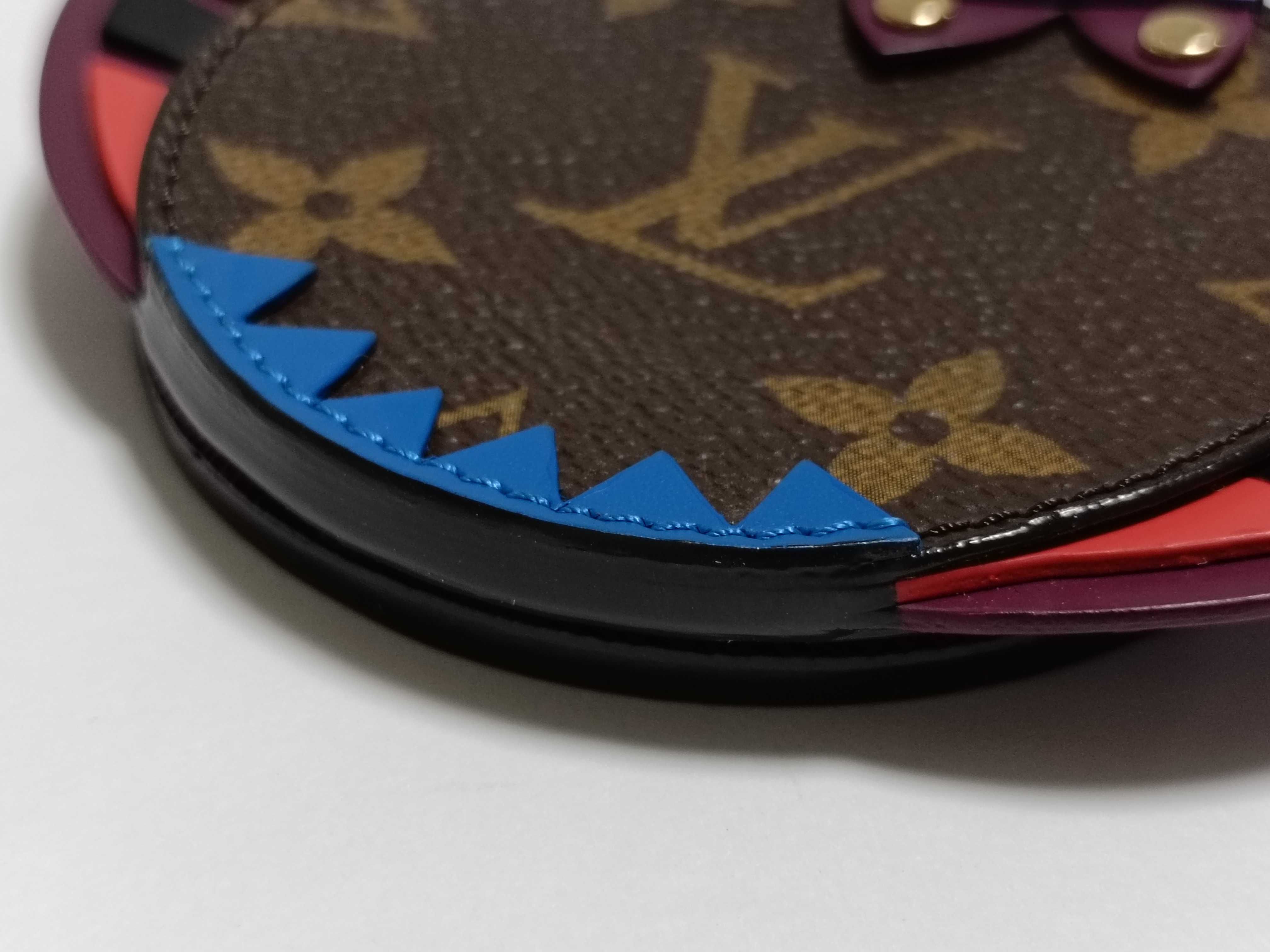 A.LOUIS VUITTON Bag Charm - Monogram Totem Mirror, Compact Mirror, Key Case — view 3