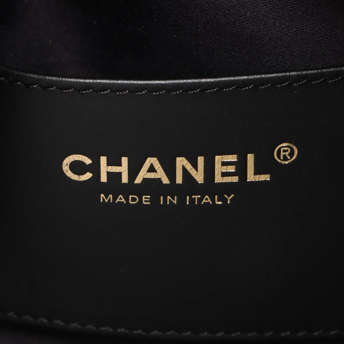 [Individually wrapped] Chanel 25 Medium Suede x Leather Chain Shoulder Bag Black Gold Hardware GT7EG0NJ Random Plate — view 8