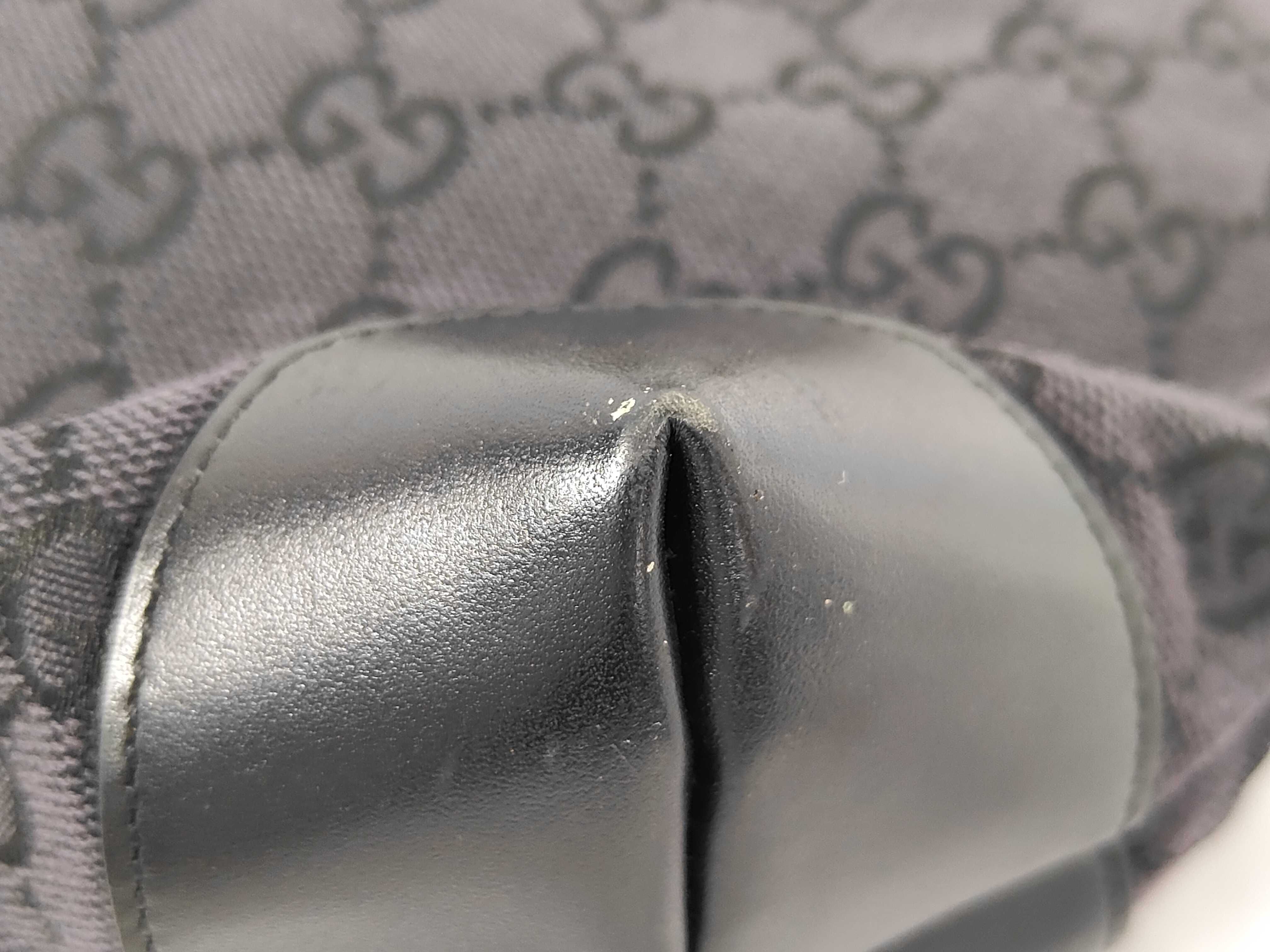 GG Canvas Shoulder Bag, GG Pattern Canvas Handbag — view 3