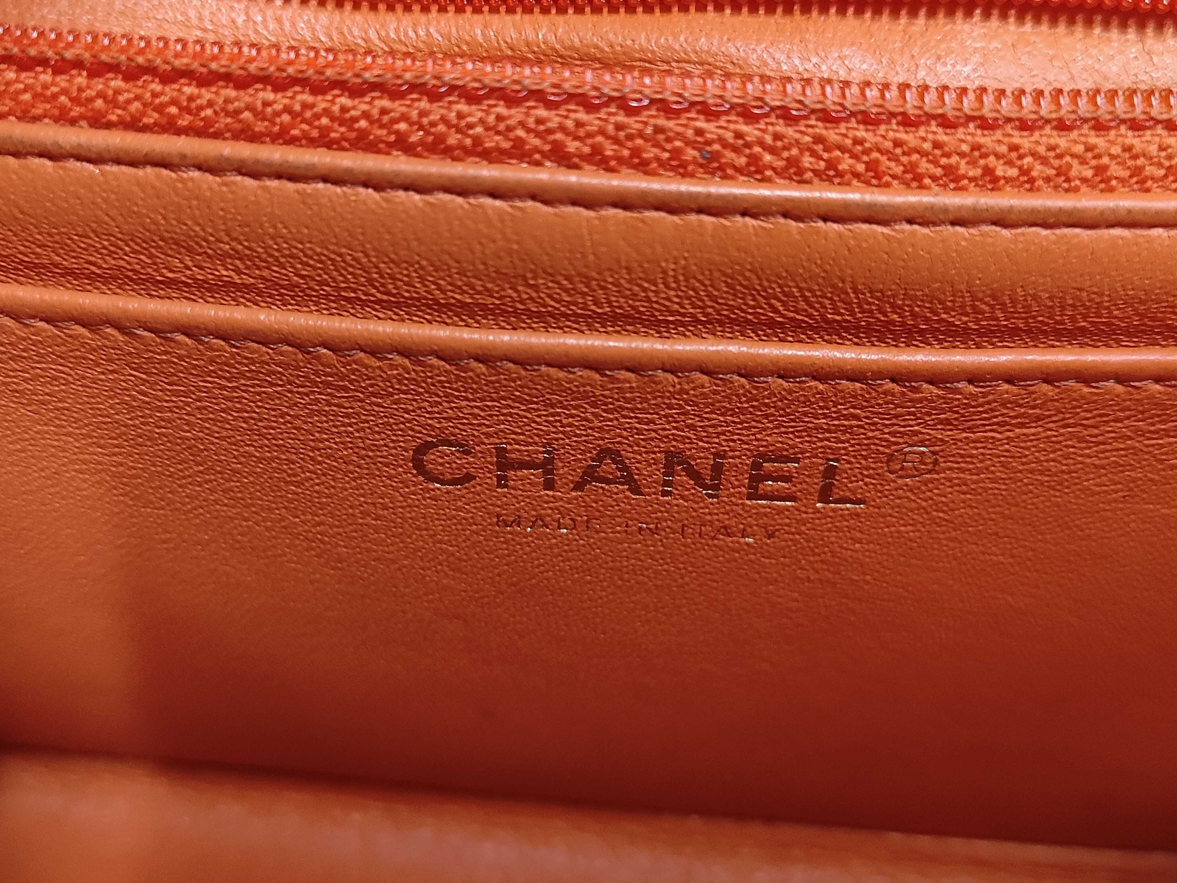 Matelassé 20 Lambskin Gold Hardware Chain Shoulder Bag, Series 30s, Orange Shoulder Bag — view 7