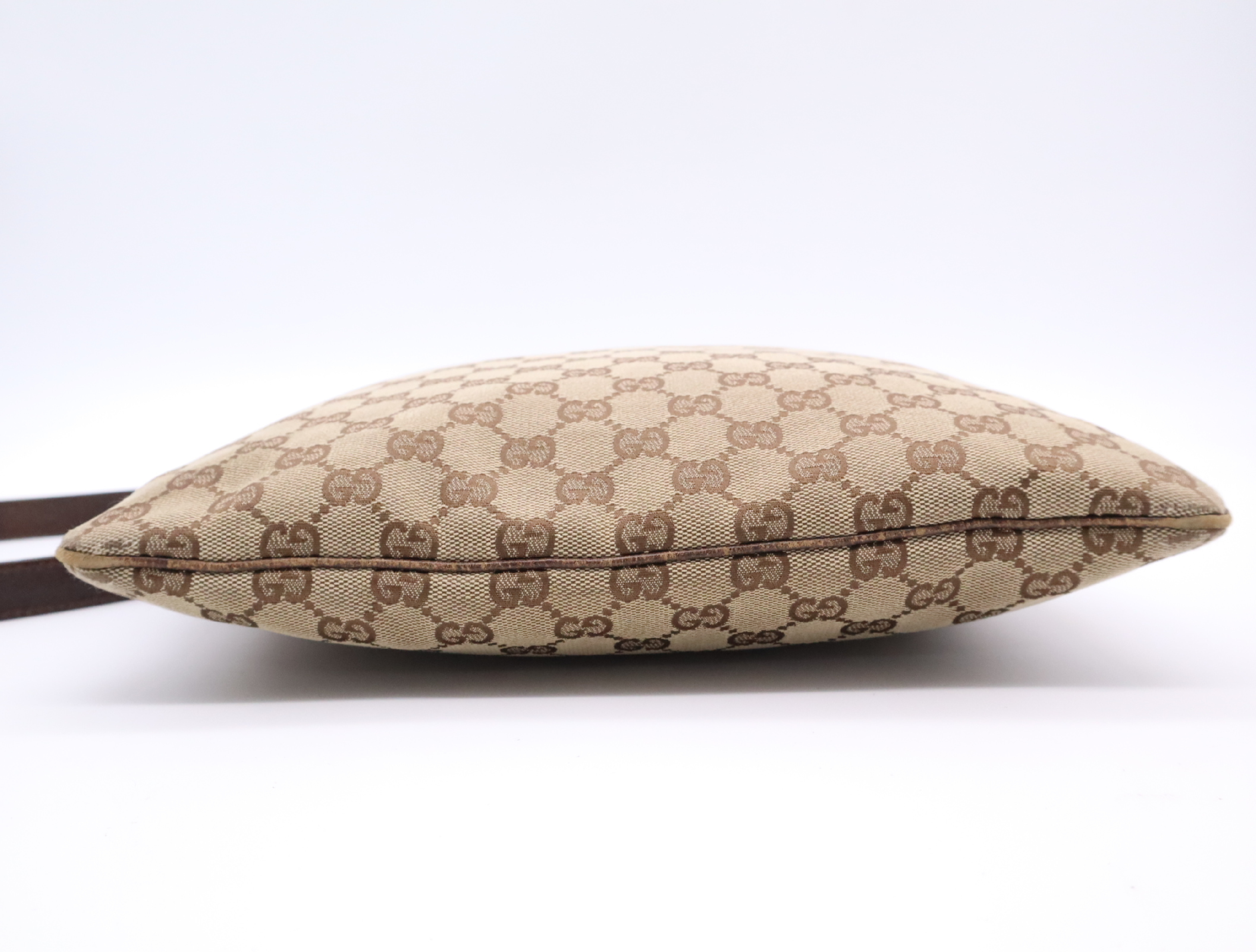 113013 GG Canvas Beige Brown Shoulder Bag — view 4