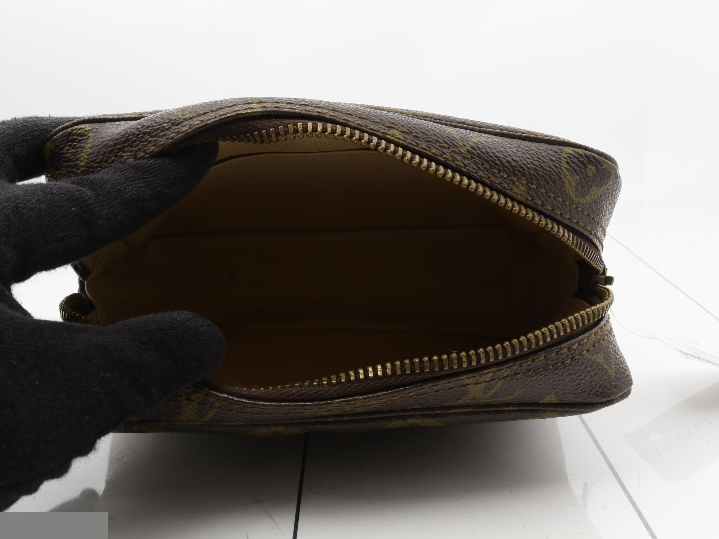 LV Monogram Trousses Toilette 23 Pouch — view 4