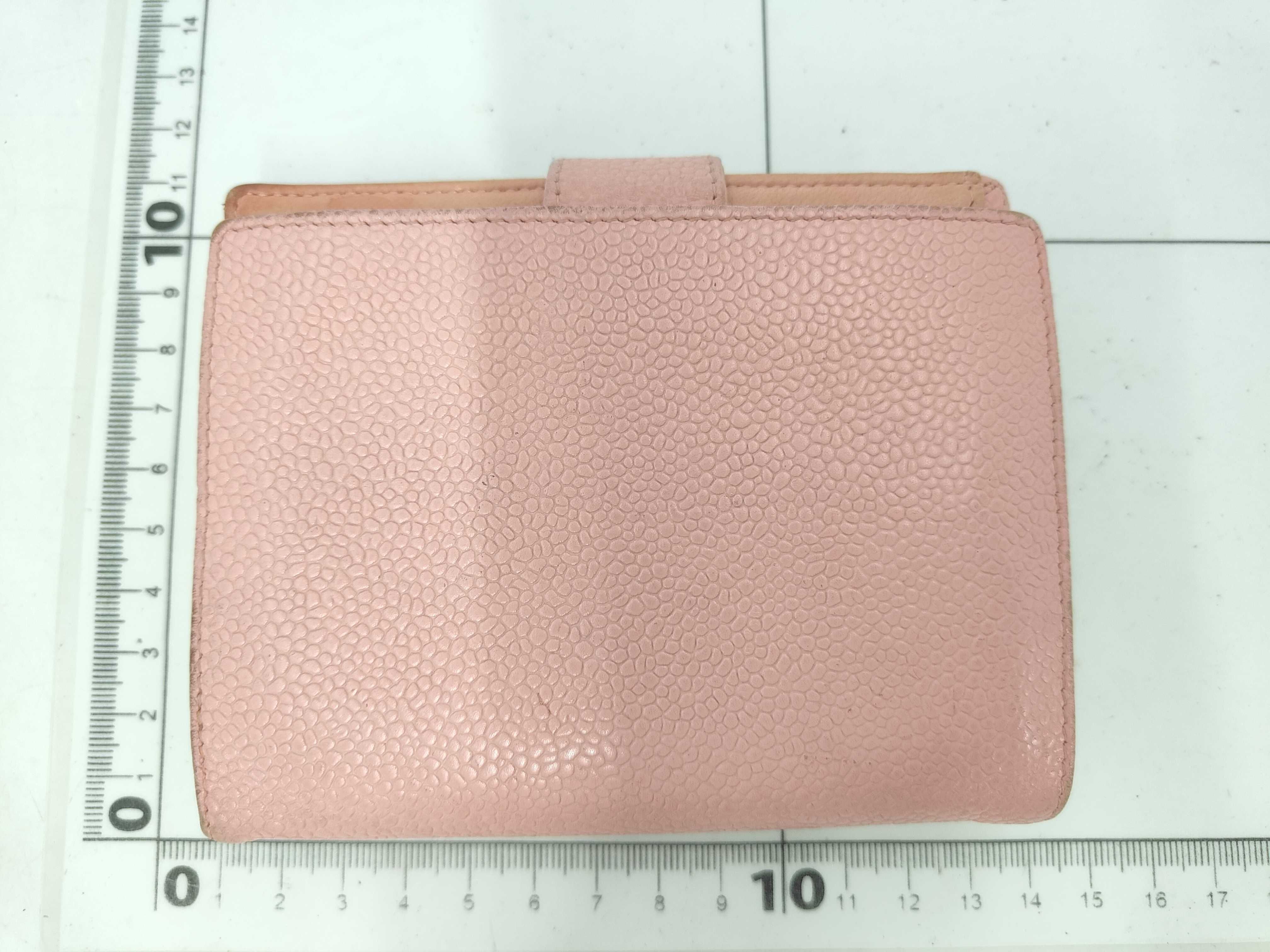 wallet — view 2