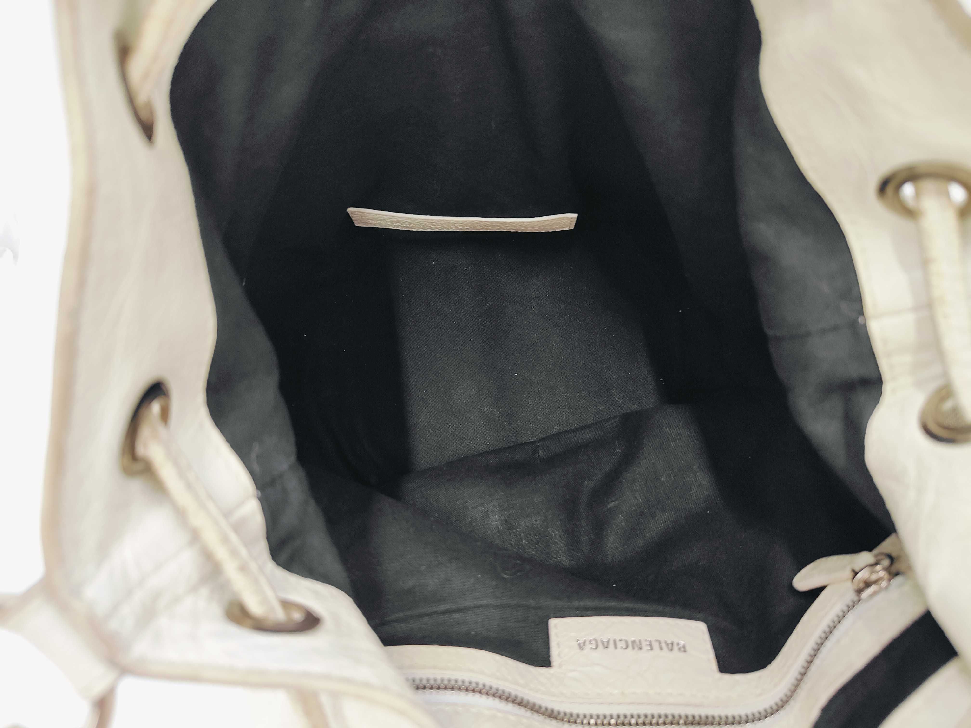 Kagol 2-Way Shoulder Bag — view 11