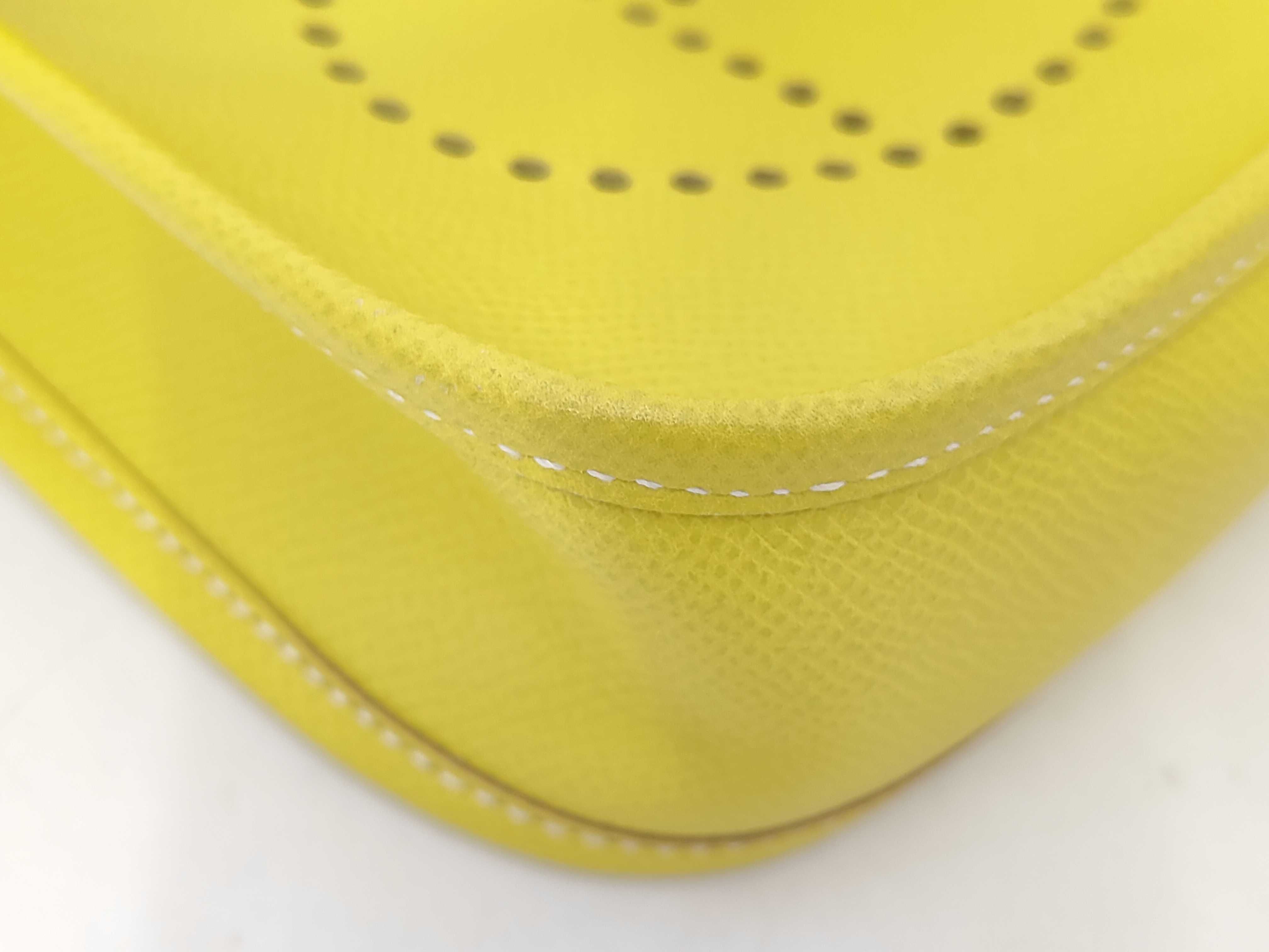 Evelyne TPM Veau Epsom Lime SS P stamp Shoulder Bag — view 3