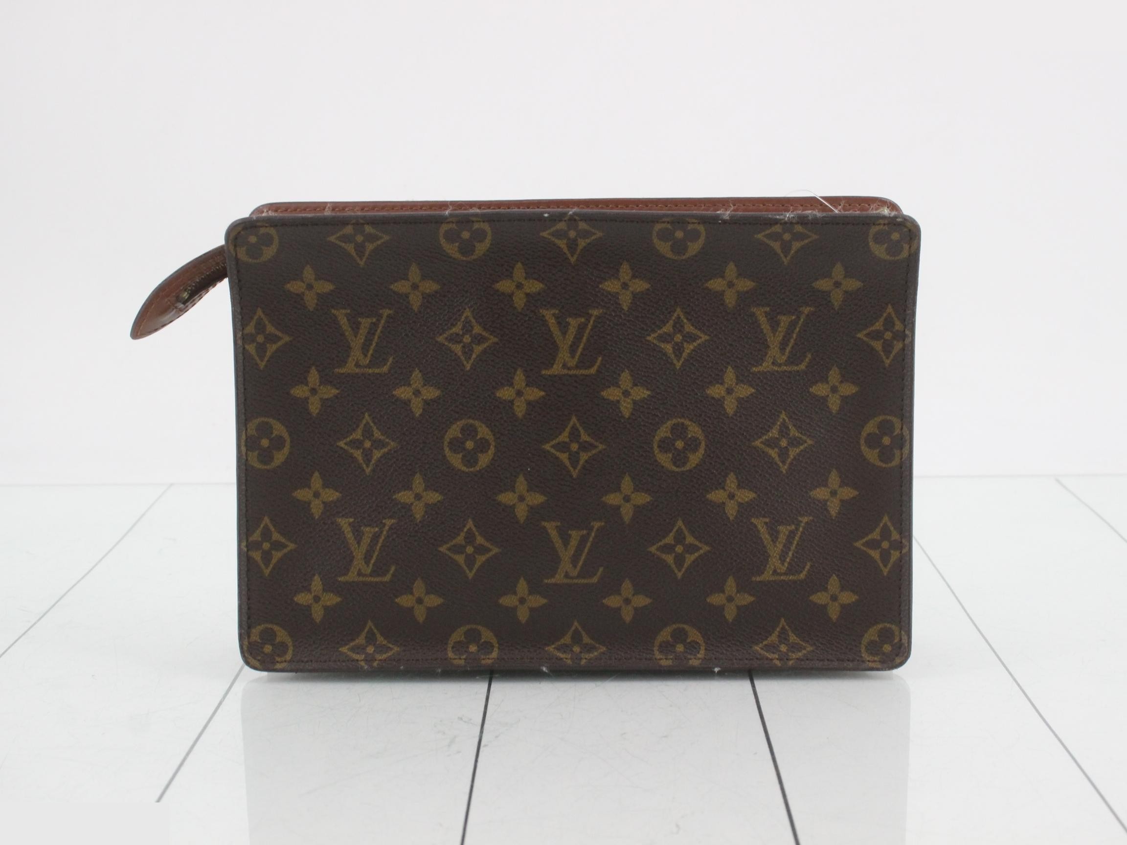 LV Pochette Homme — view 2