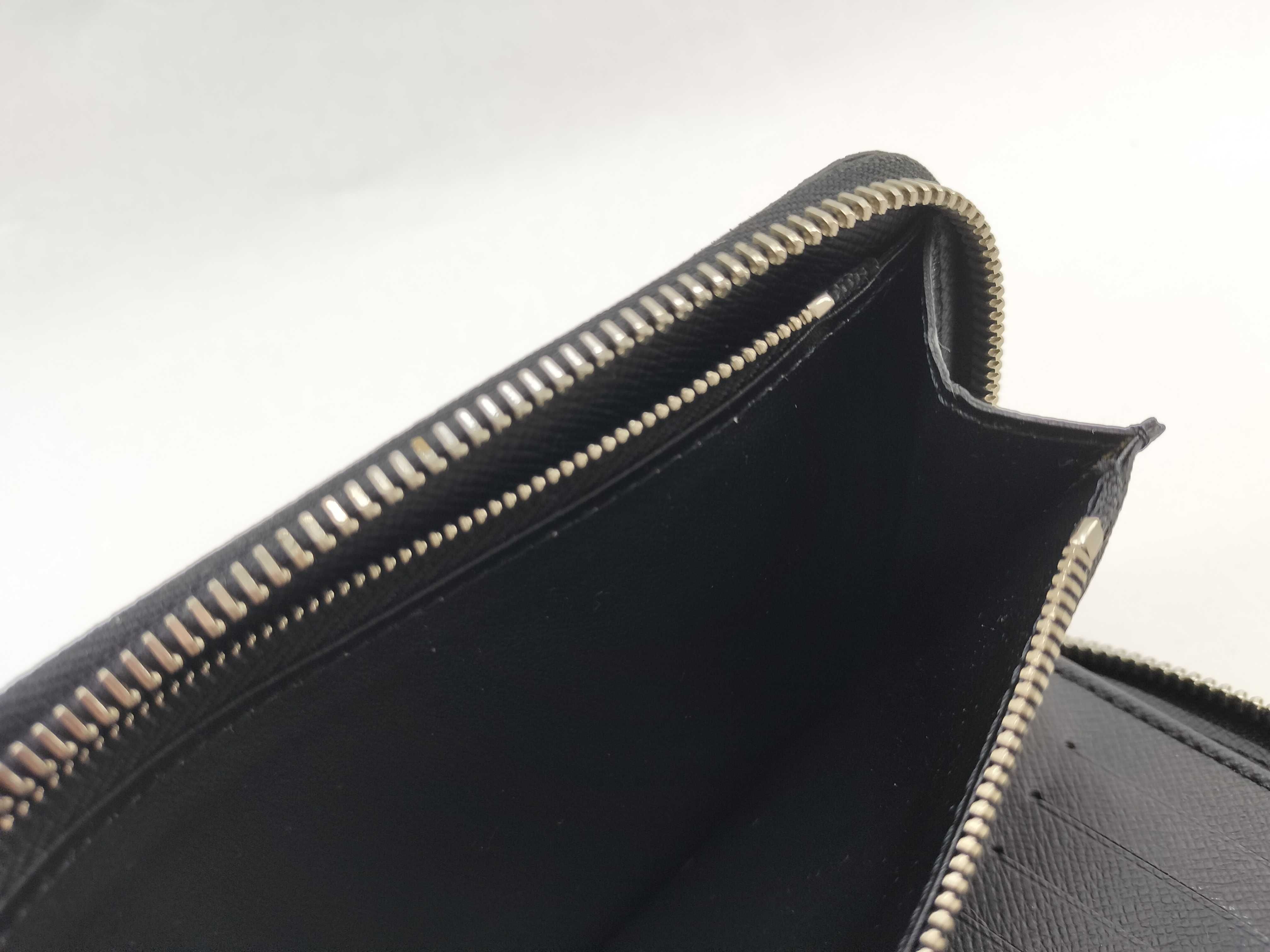 Damier Graphite Zippy Wallet Vertical — view 13