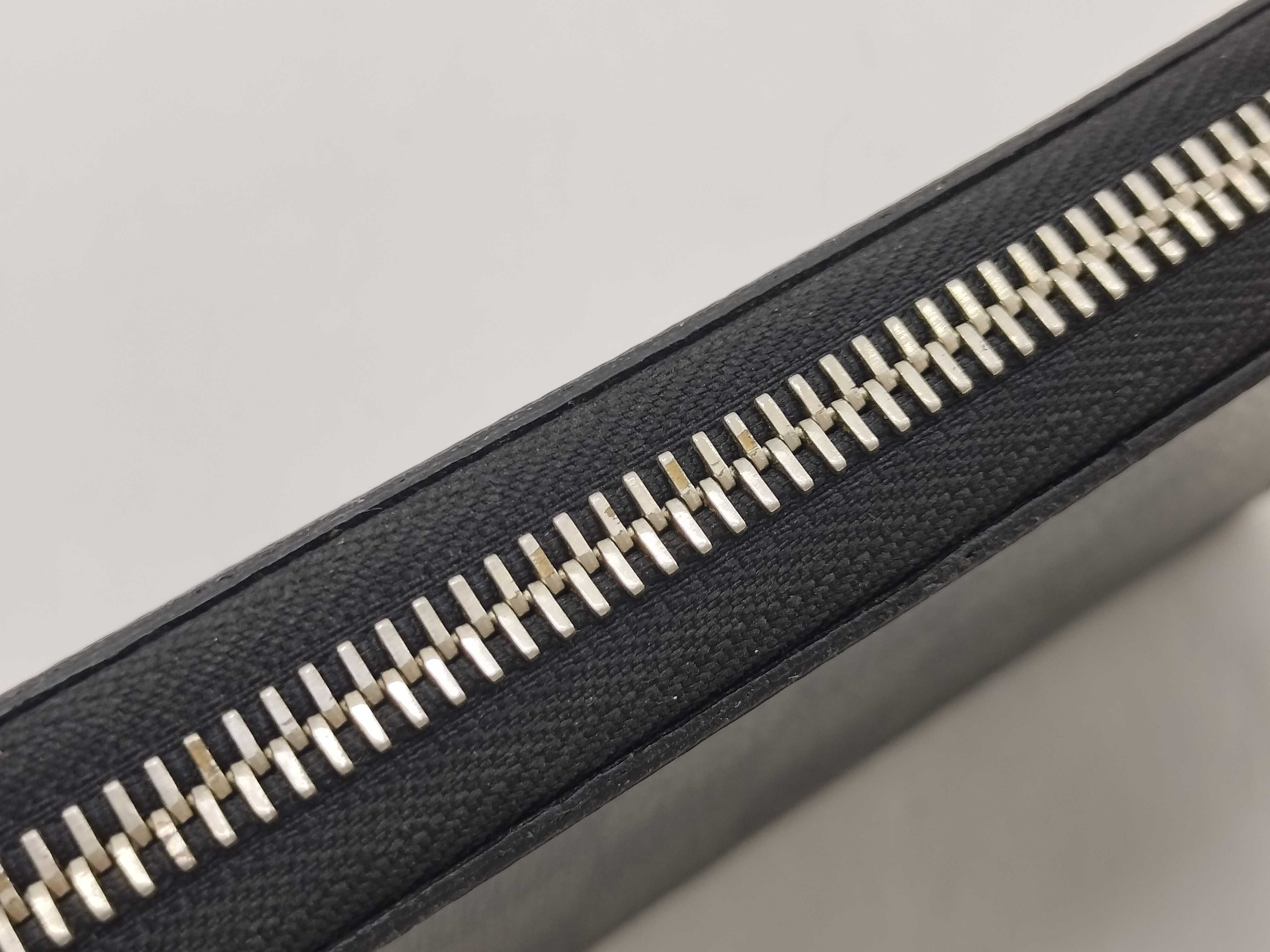 Damier Graphite Zippy Wallet Vertical — view 8