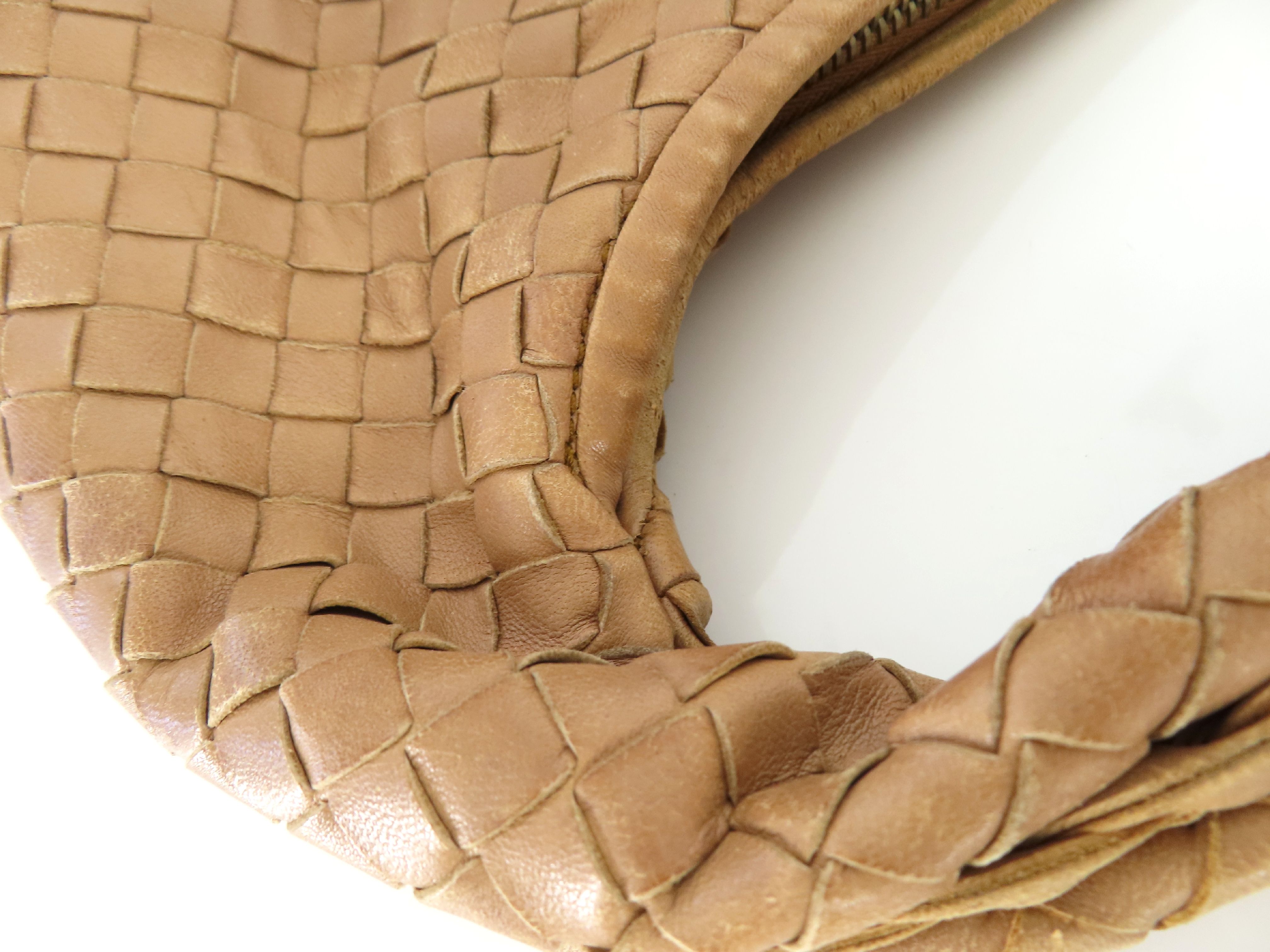 Intrecciato Hobo Bag (Brown) Handbag — view 5