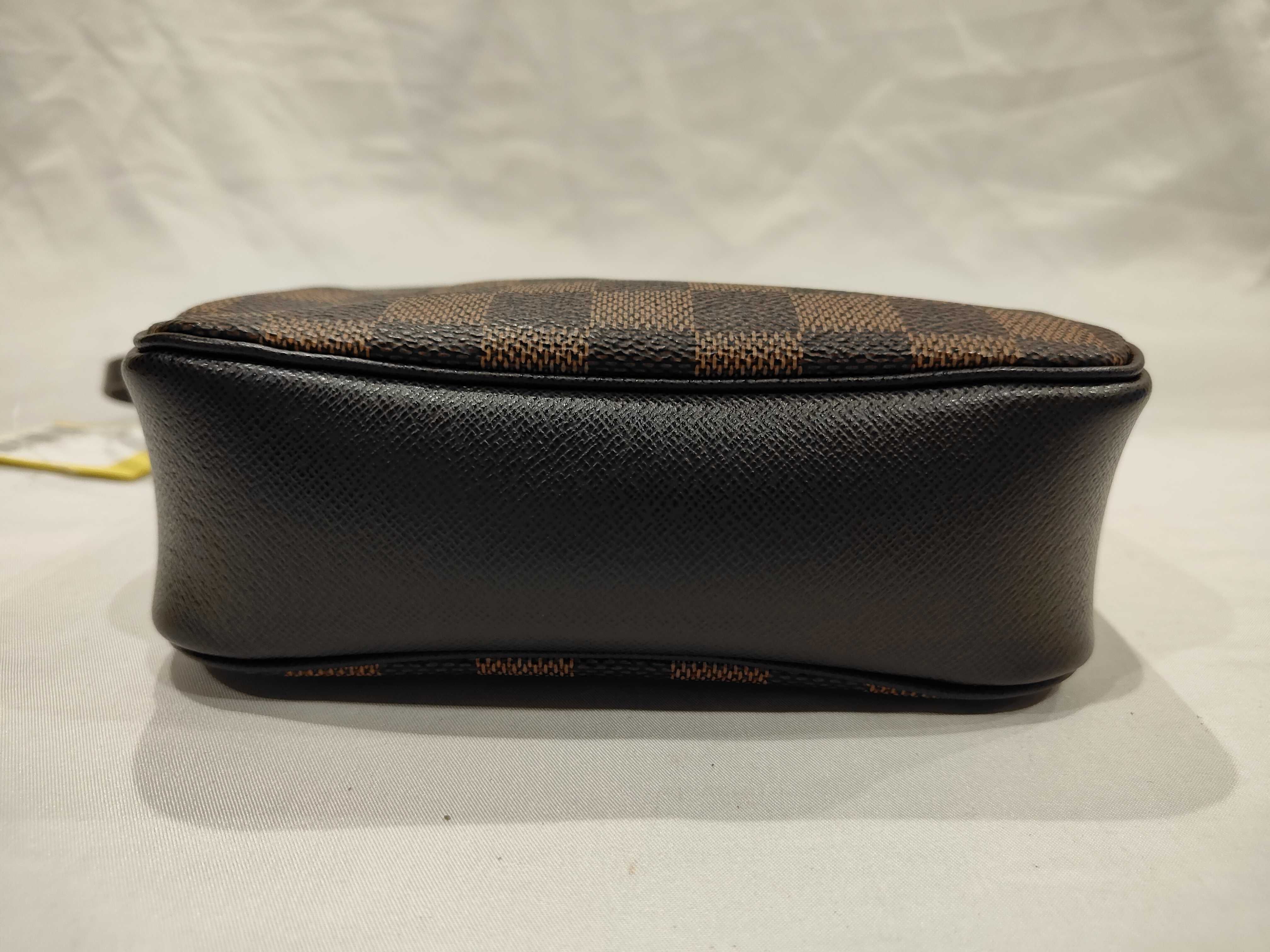 Damier Trousse Makeup N51982 Shoulder Bag — view 3