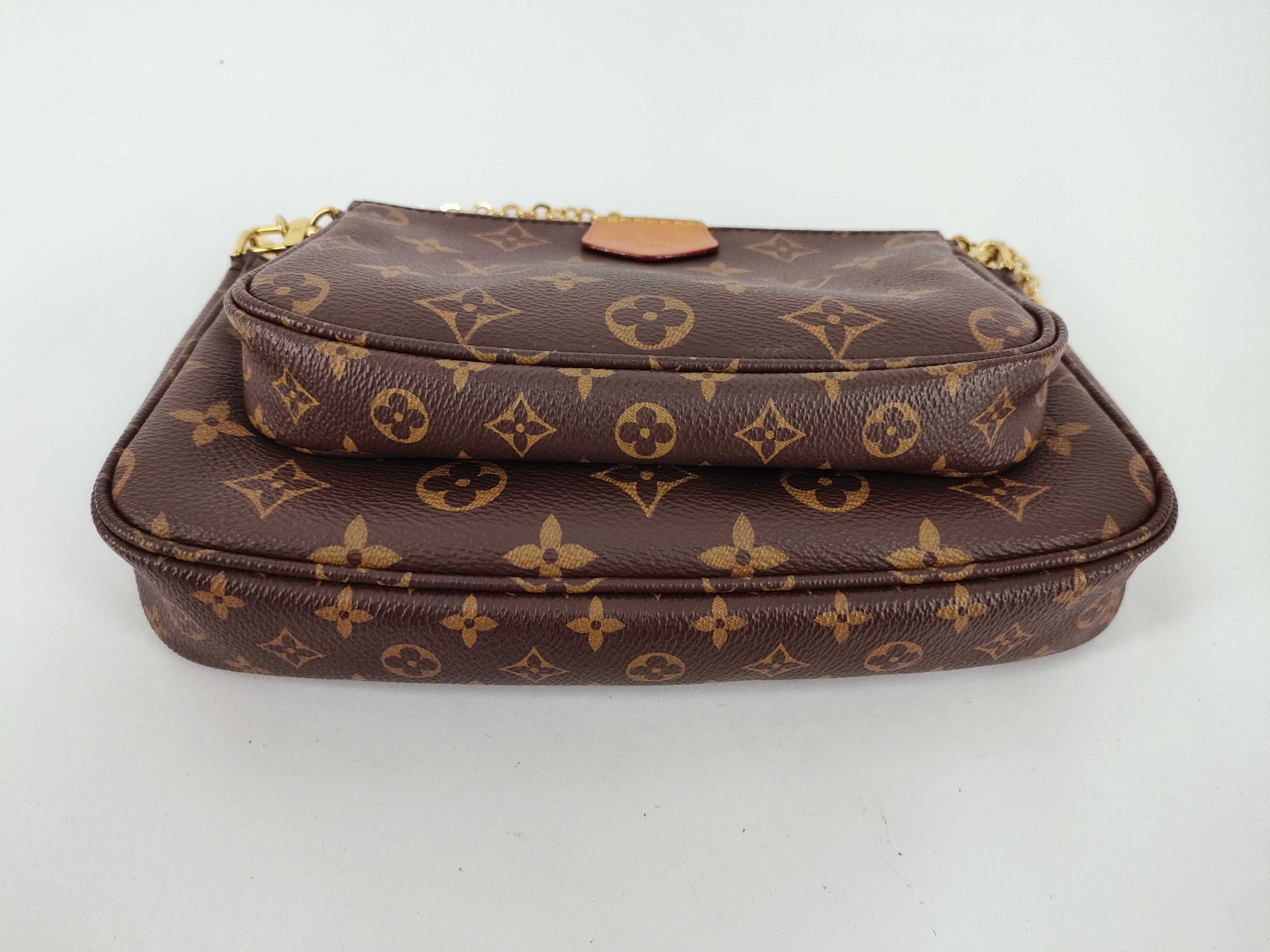 Monogram Louis Vuitton Shoulder Bag Multi Pochette Accessoires Monogram Khaki M44813 Shoulder Bag Pouch — view 7