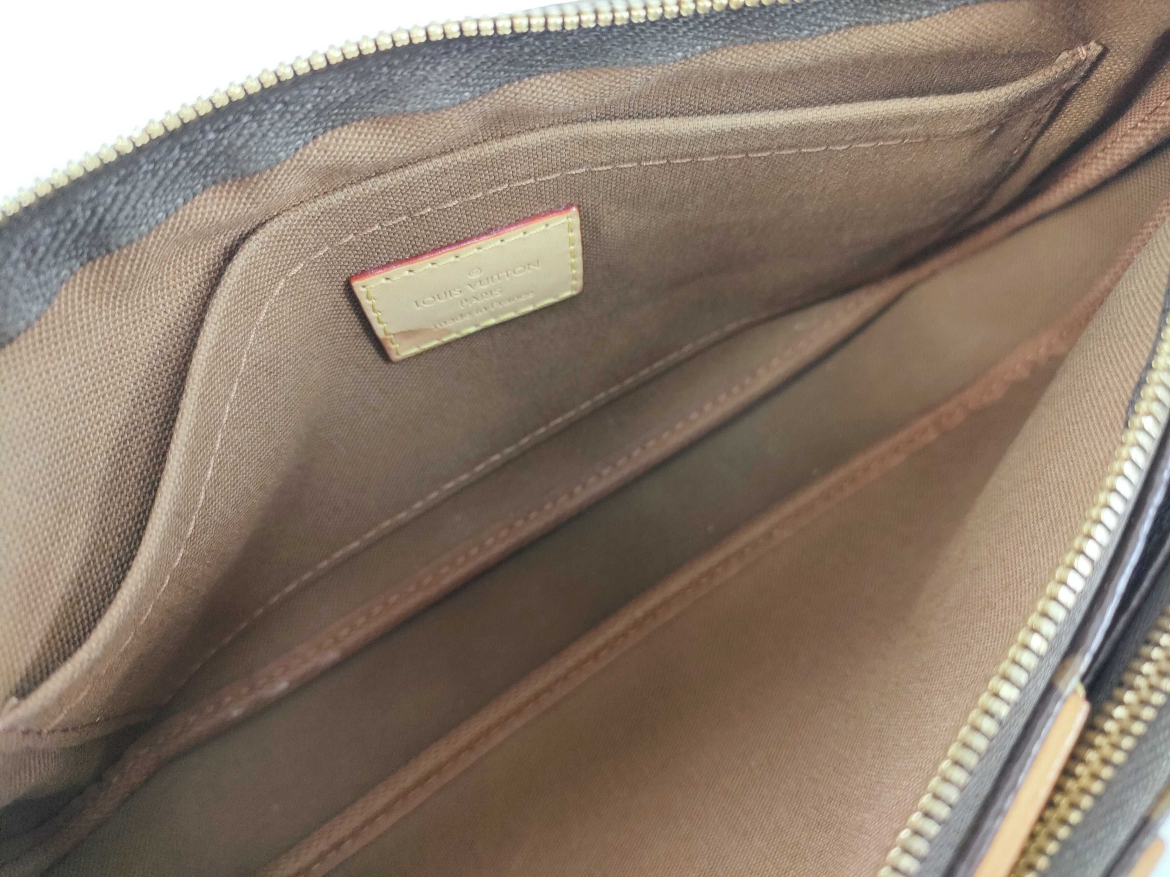 Monogram Louis Vuitton Shoulder Bag Multi Pochette Accessoires Monogram Khaki M44813 Shoulder Bag Pouch — view 9