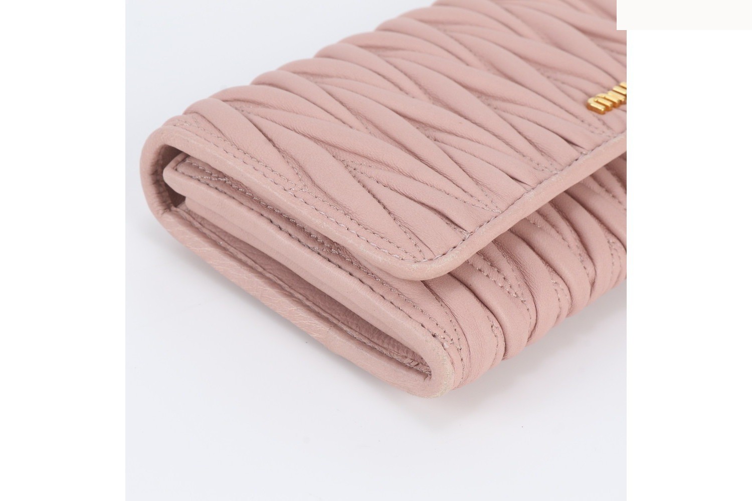 Matelassé leather long wallet — view 5