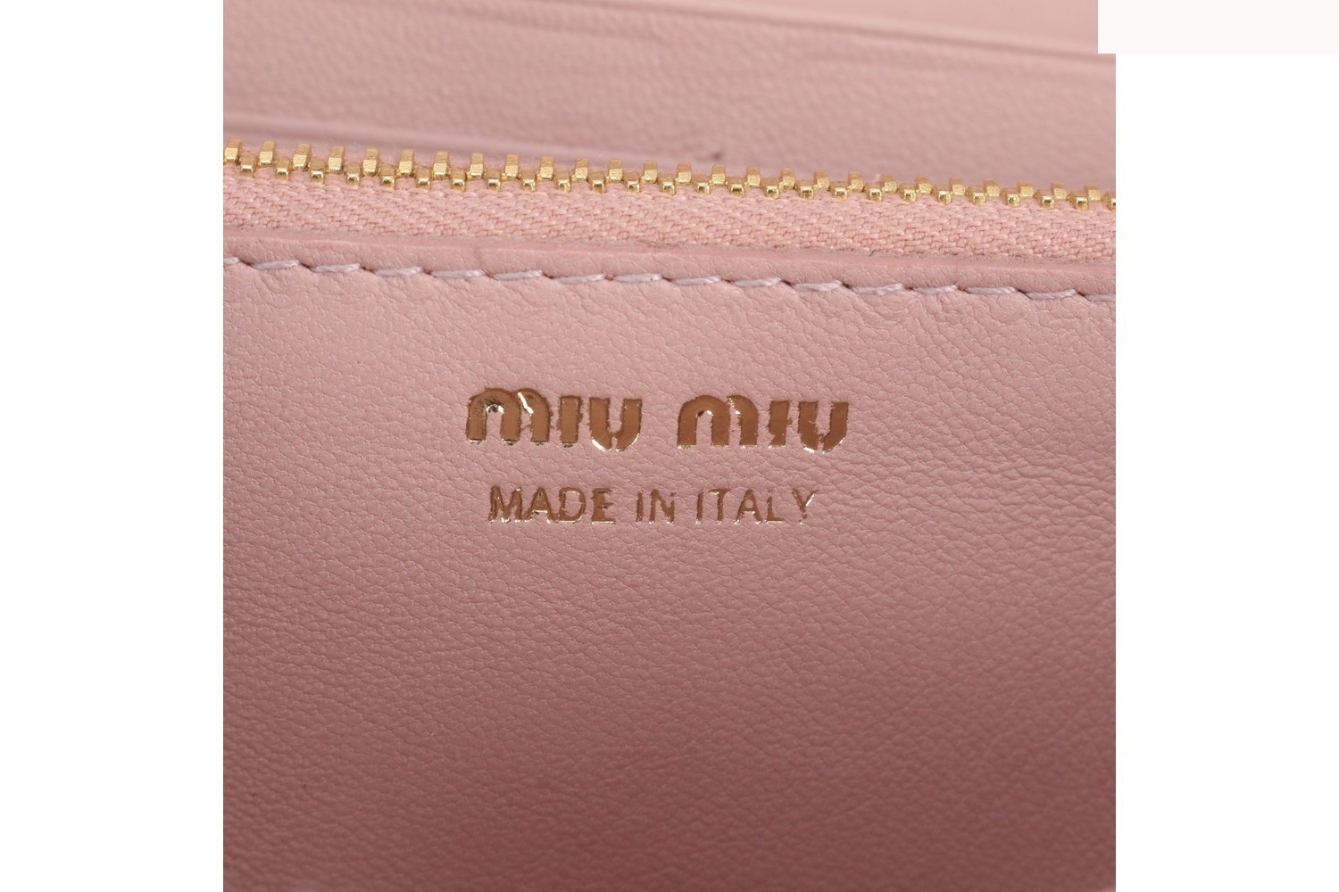 Matelassé leather long wallet — view 8