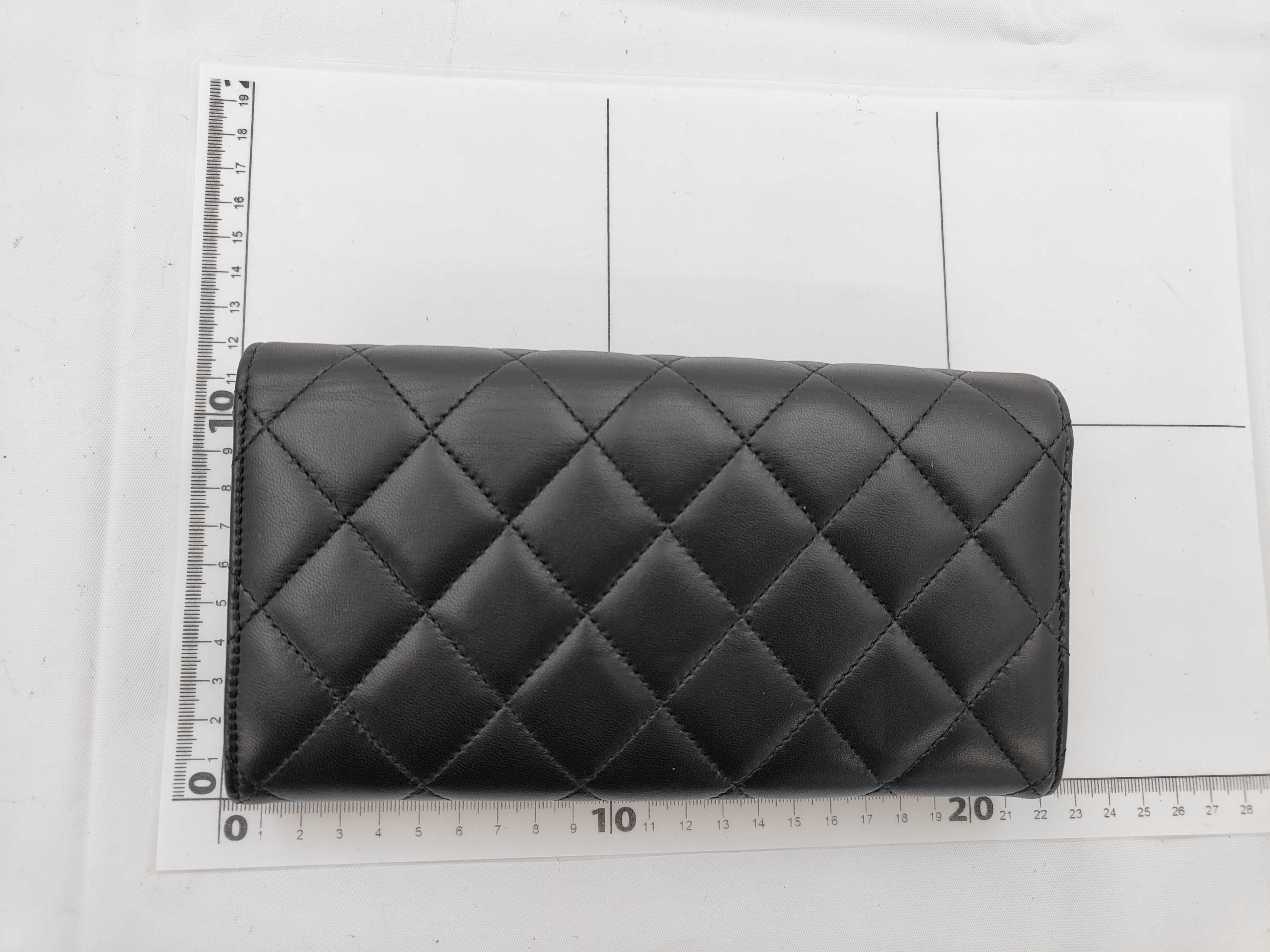 Matelassé Lambskin Wallet (Serial Number 22) — view 2