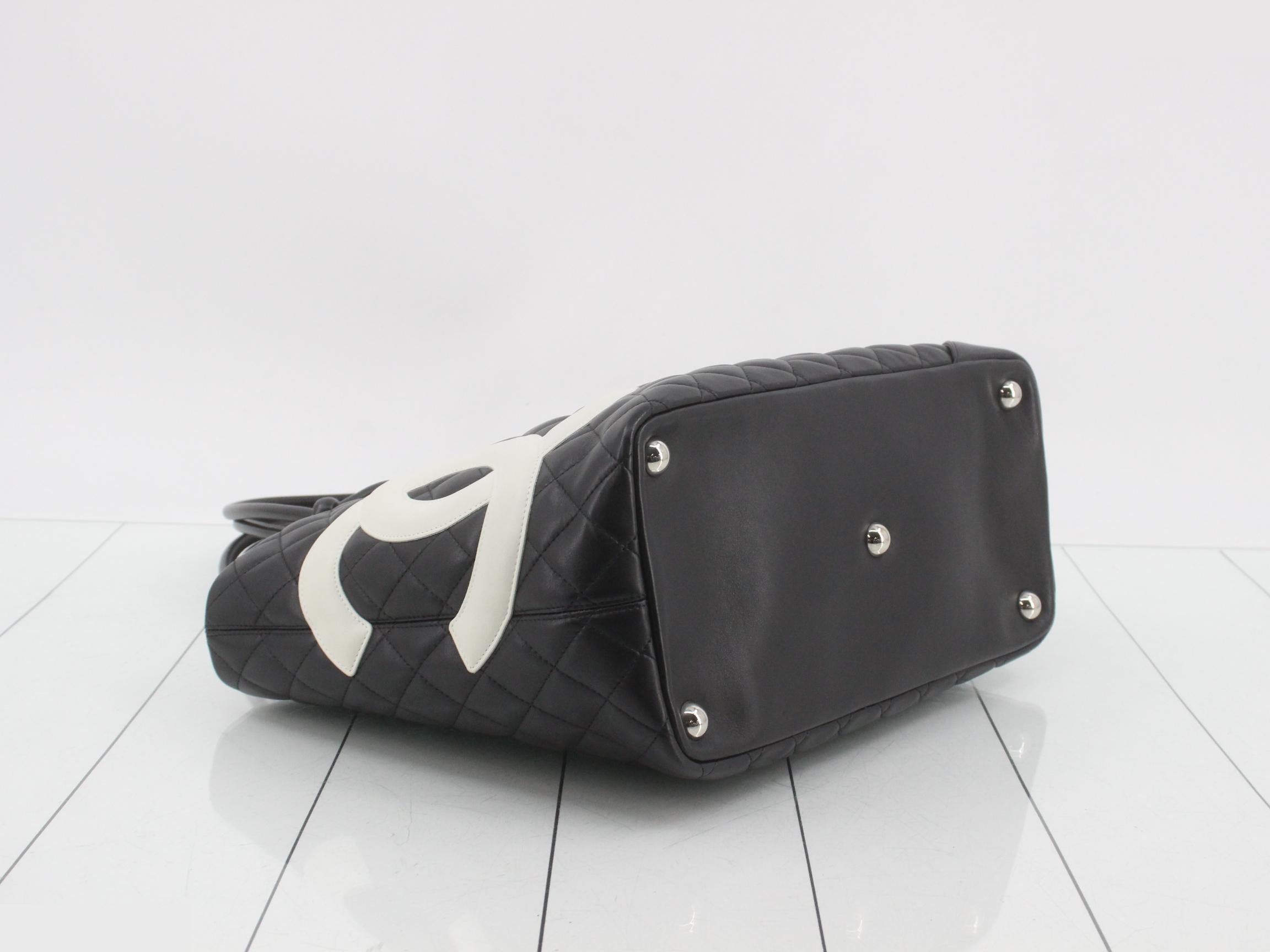 Cambon Line Large (Bag) - Tote Bag — view 5