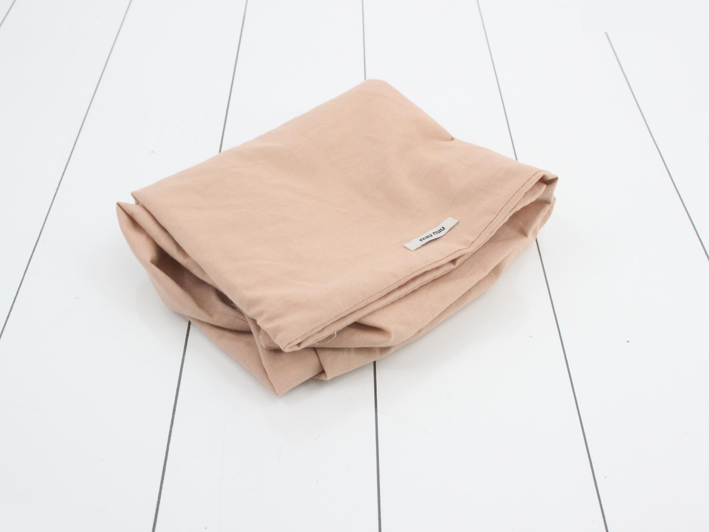 Hand-carved calfskin, brown — view 7