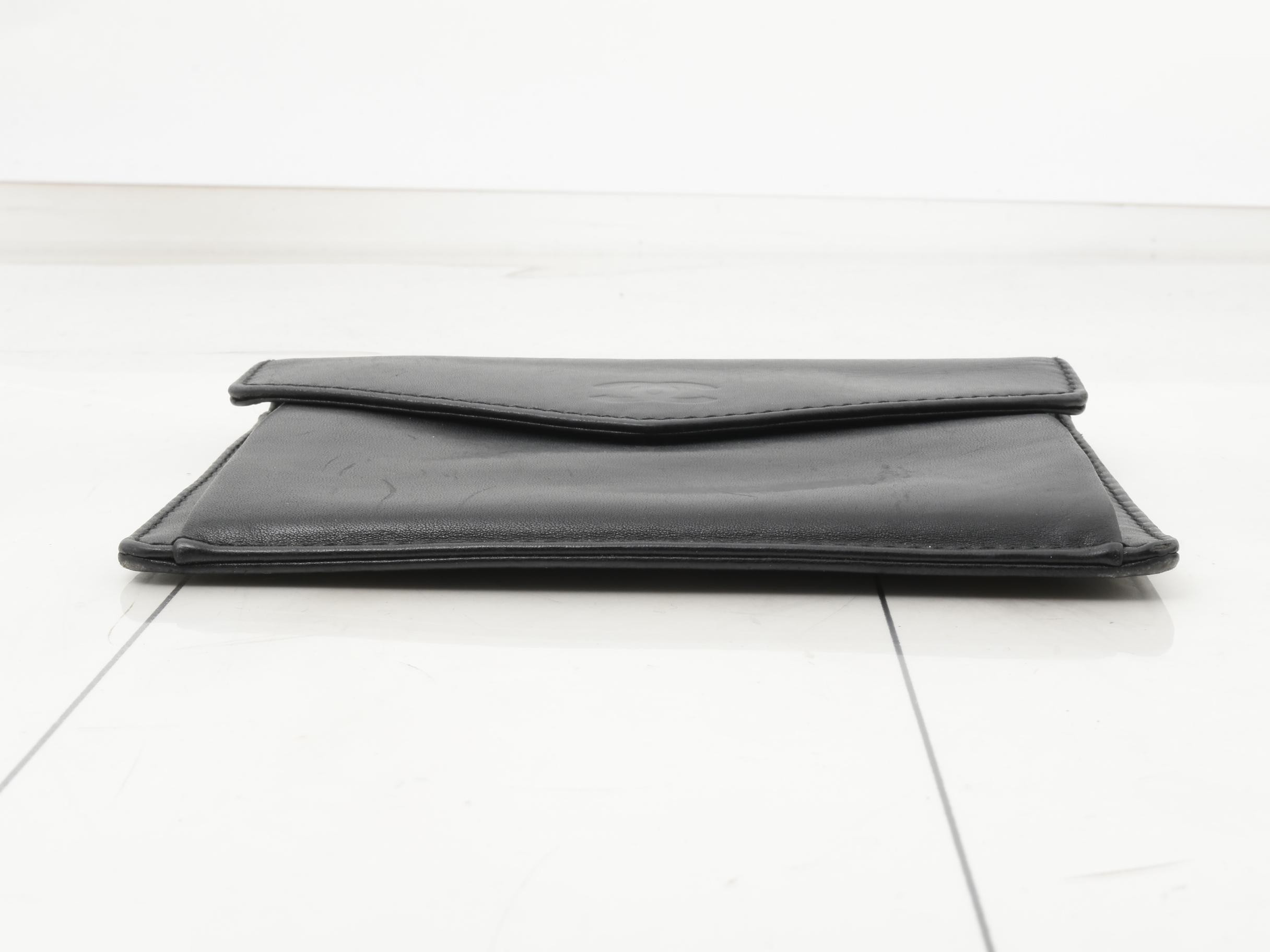 Leather Coco Mark Case / Bi-fold Wallet — view 3