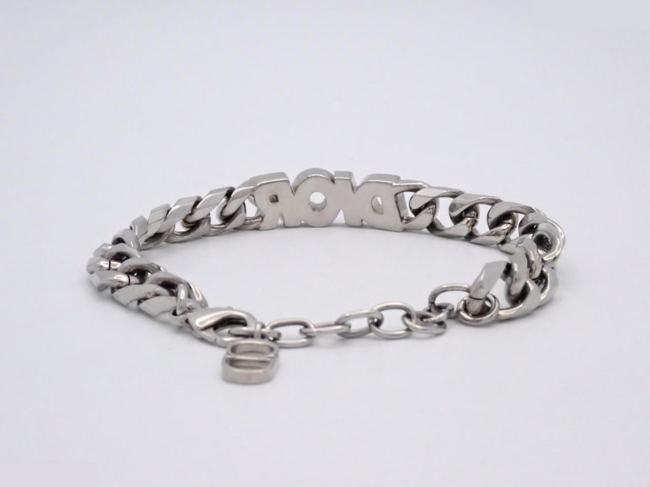 Silver, total length approximately 26 cm — view 2