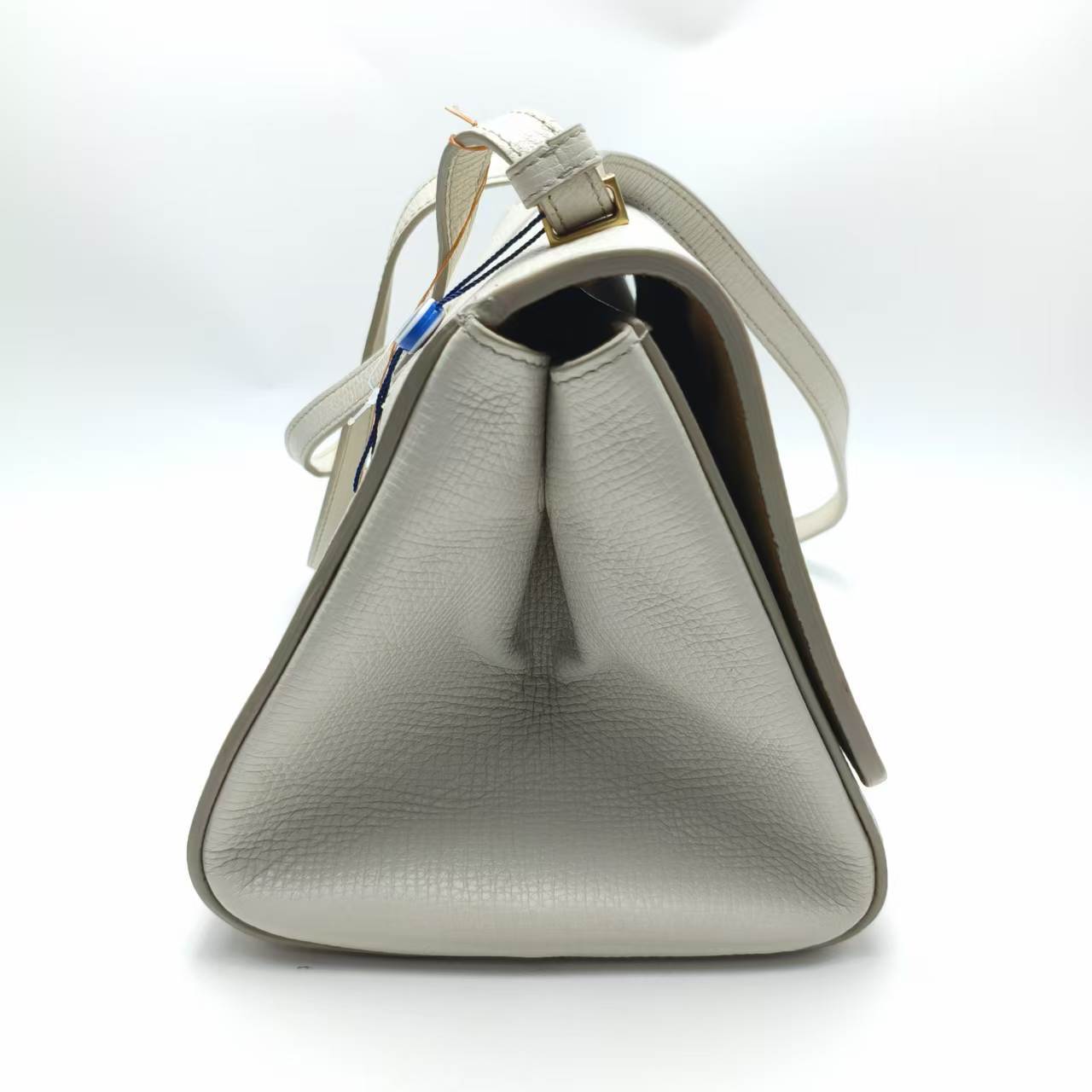 【*Shipped from: China*】BOTTEGA VENETA Angle Leather Shoulder Bag — view 4