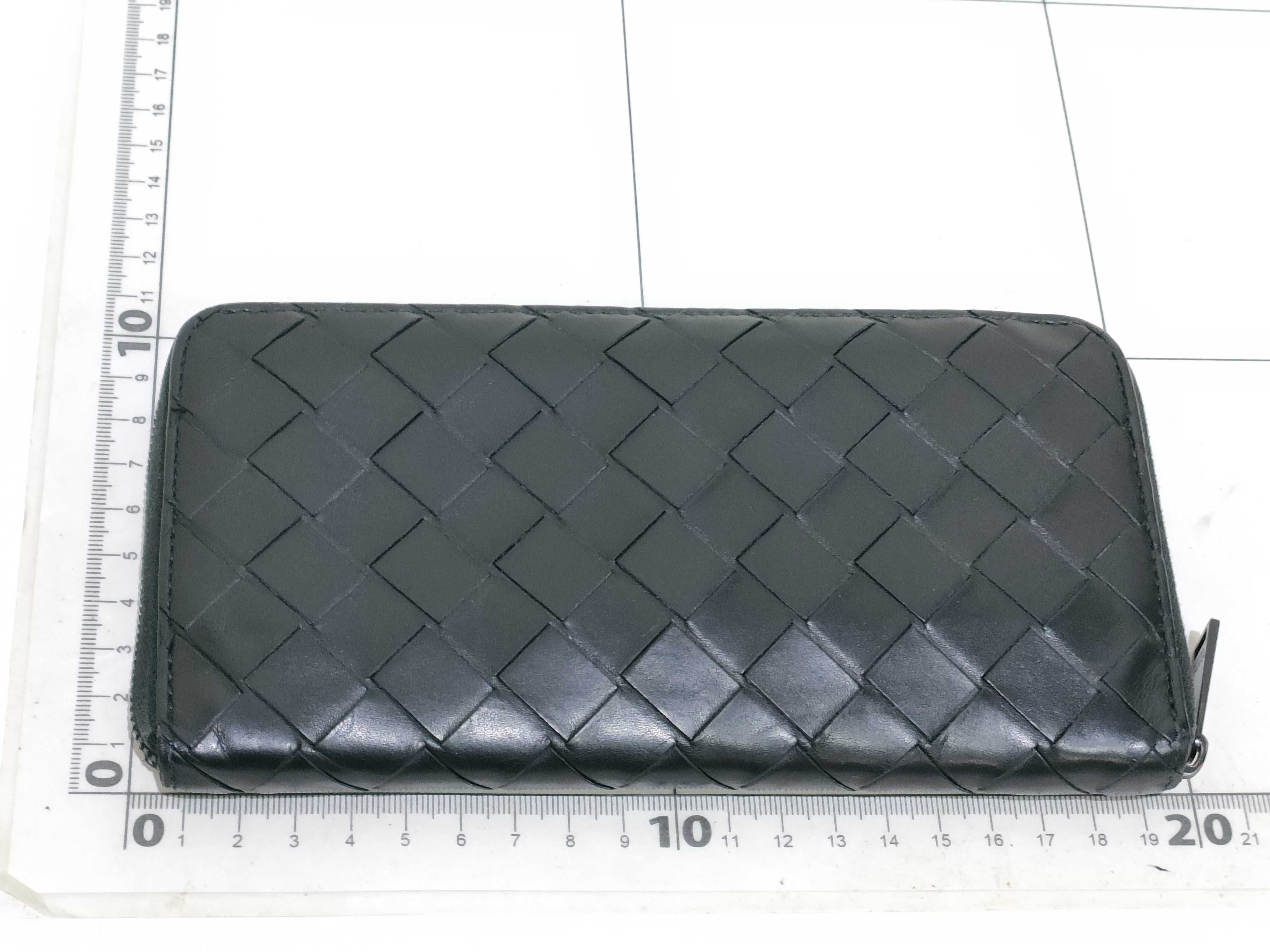 Intrecciato Round Long Wallet RFID Wallet — view 2