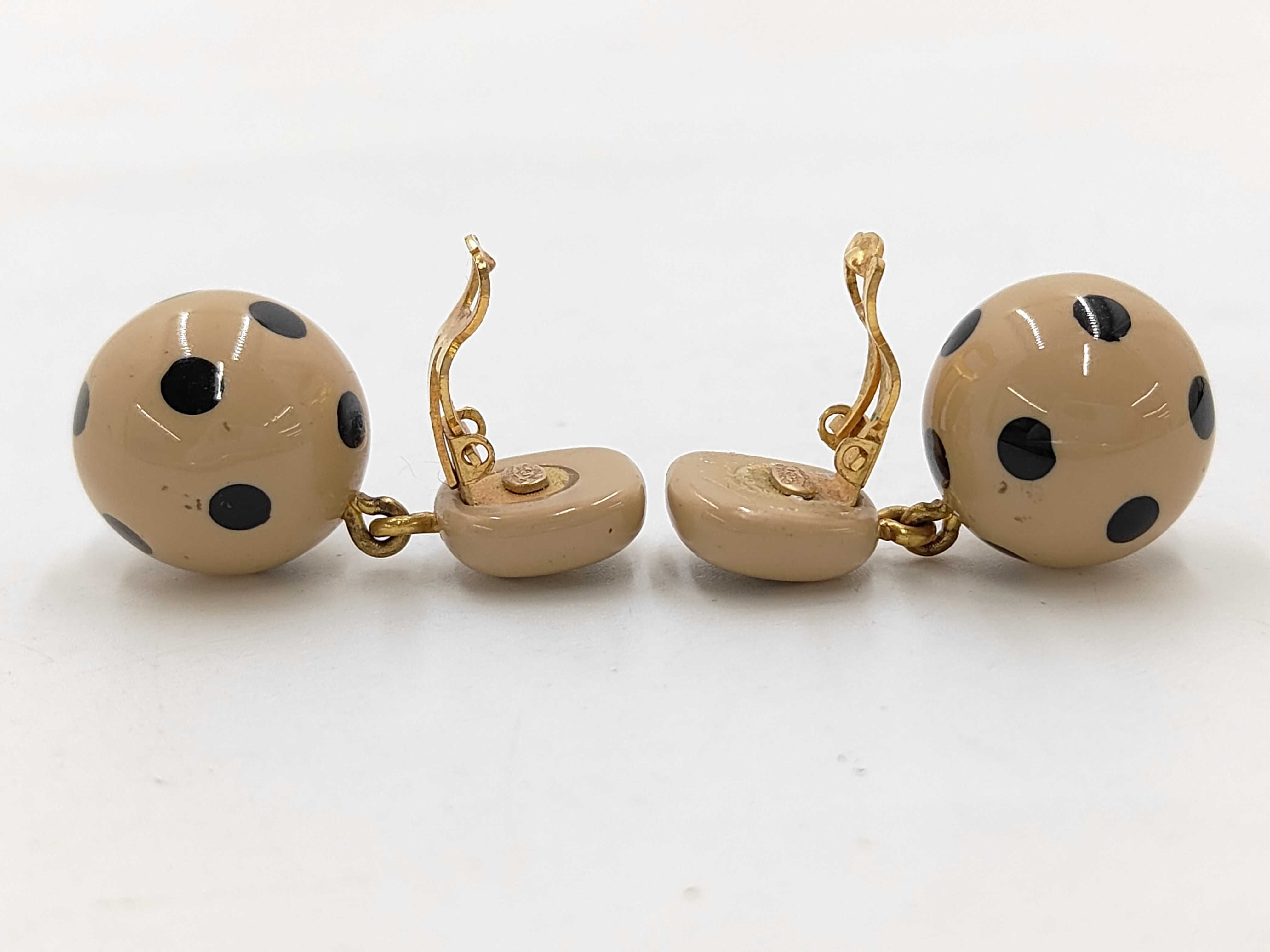 earrings, Coco Mark ball design, beige. — view 3