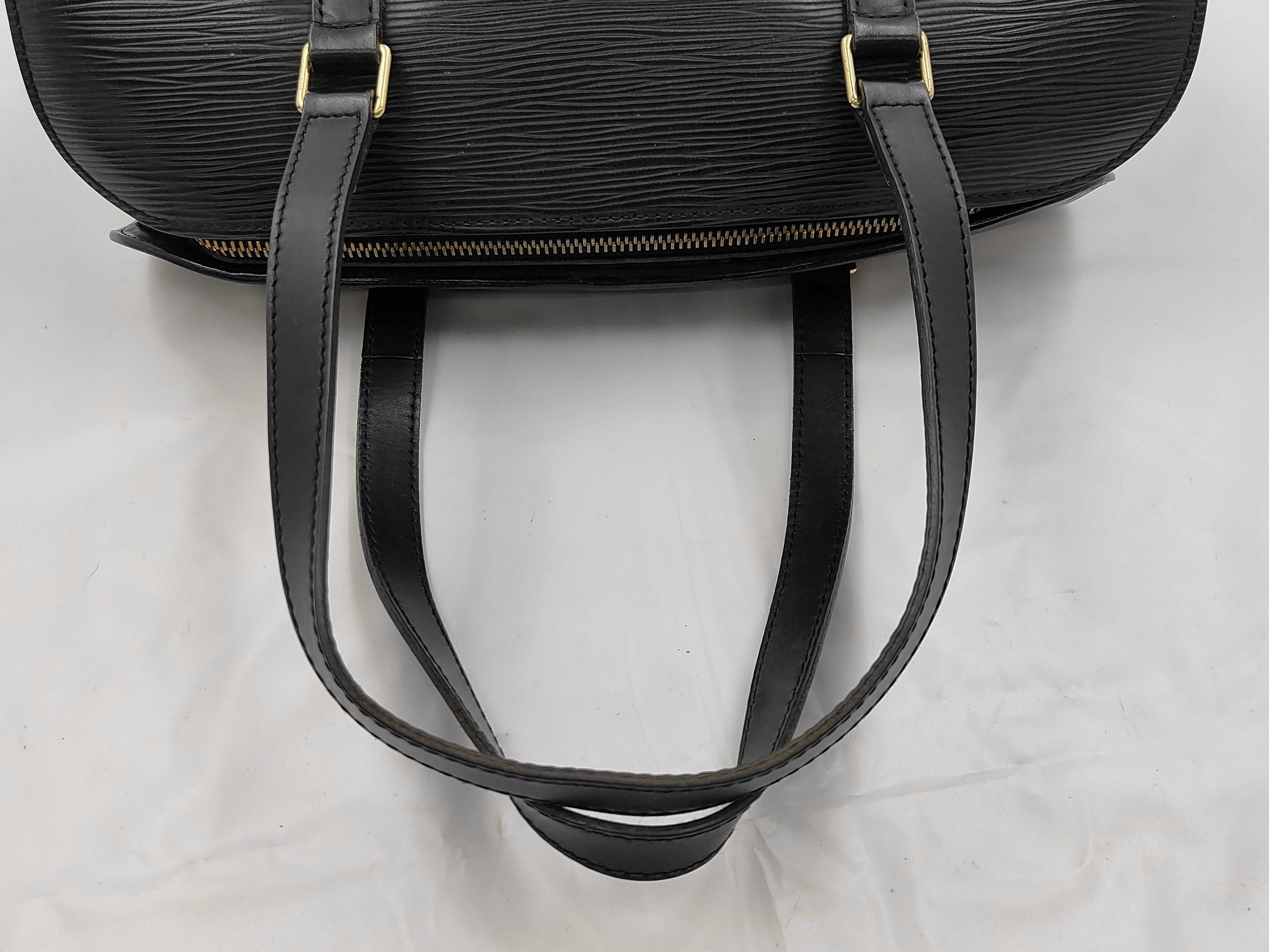 Epi Louis Vuitton Epi Soufflot M52222 Noir Black Handbag — view 3