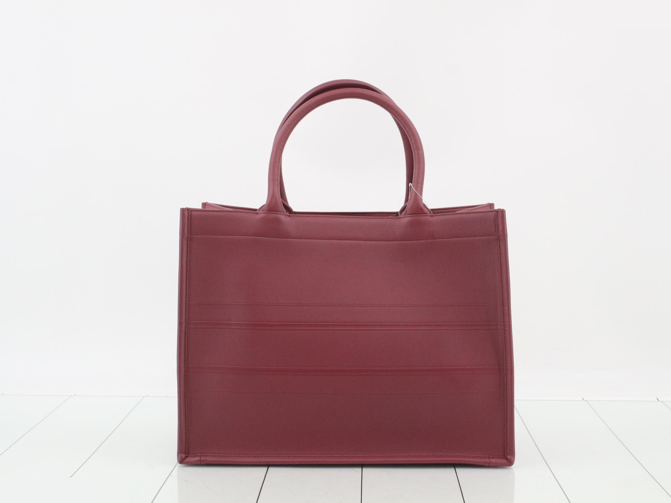 Book Tote Medium Leather Tote Bag Pink — view 2