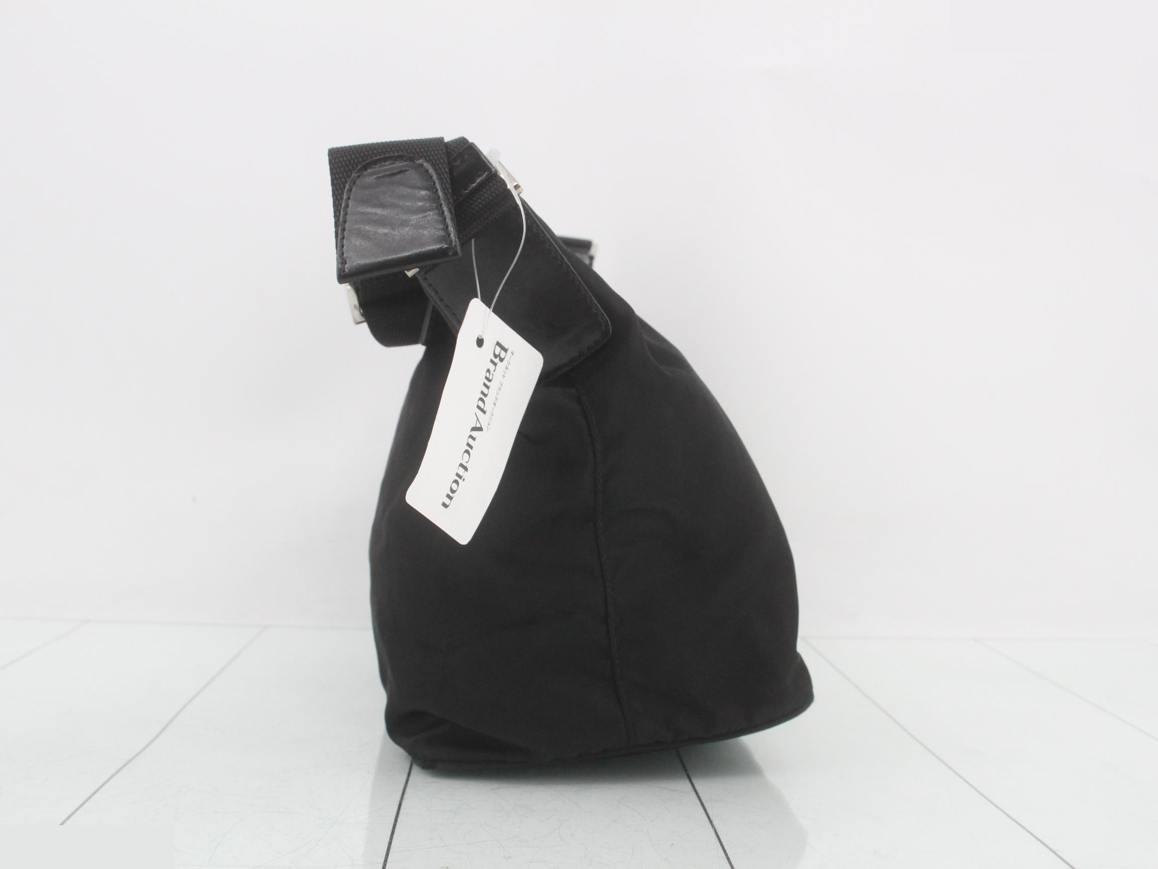 Triangle Logo Plate Nylon Leather One-Shoulder Bag — view 4