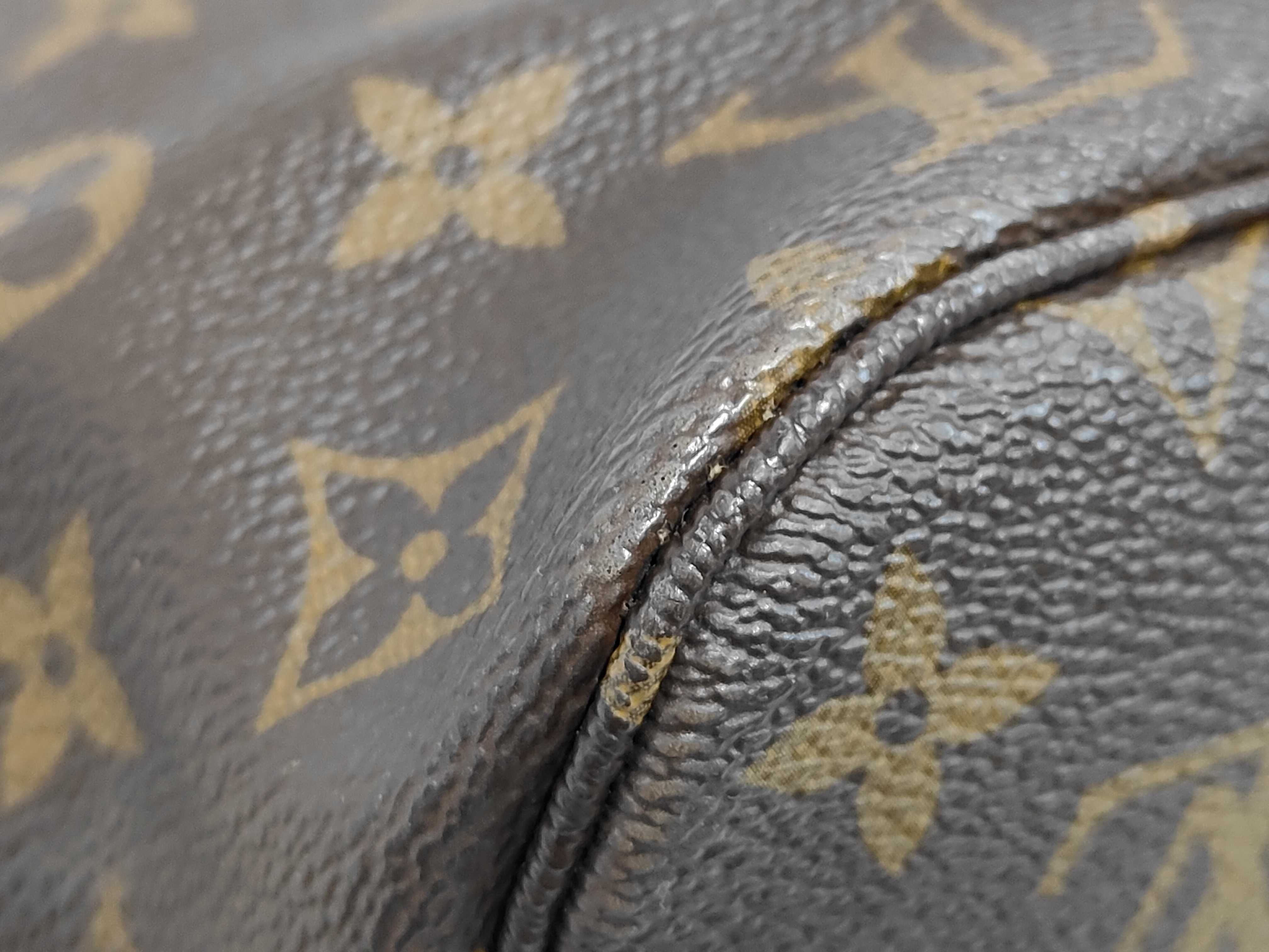 Neverfull MM Tote Bag — view 3