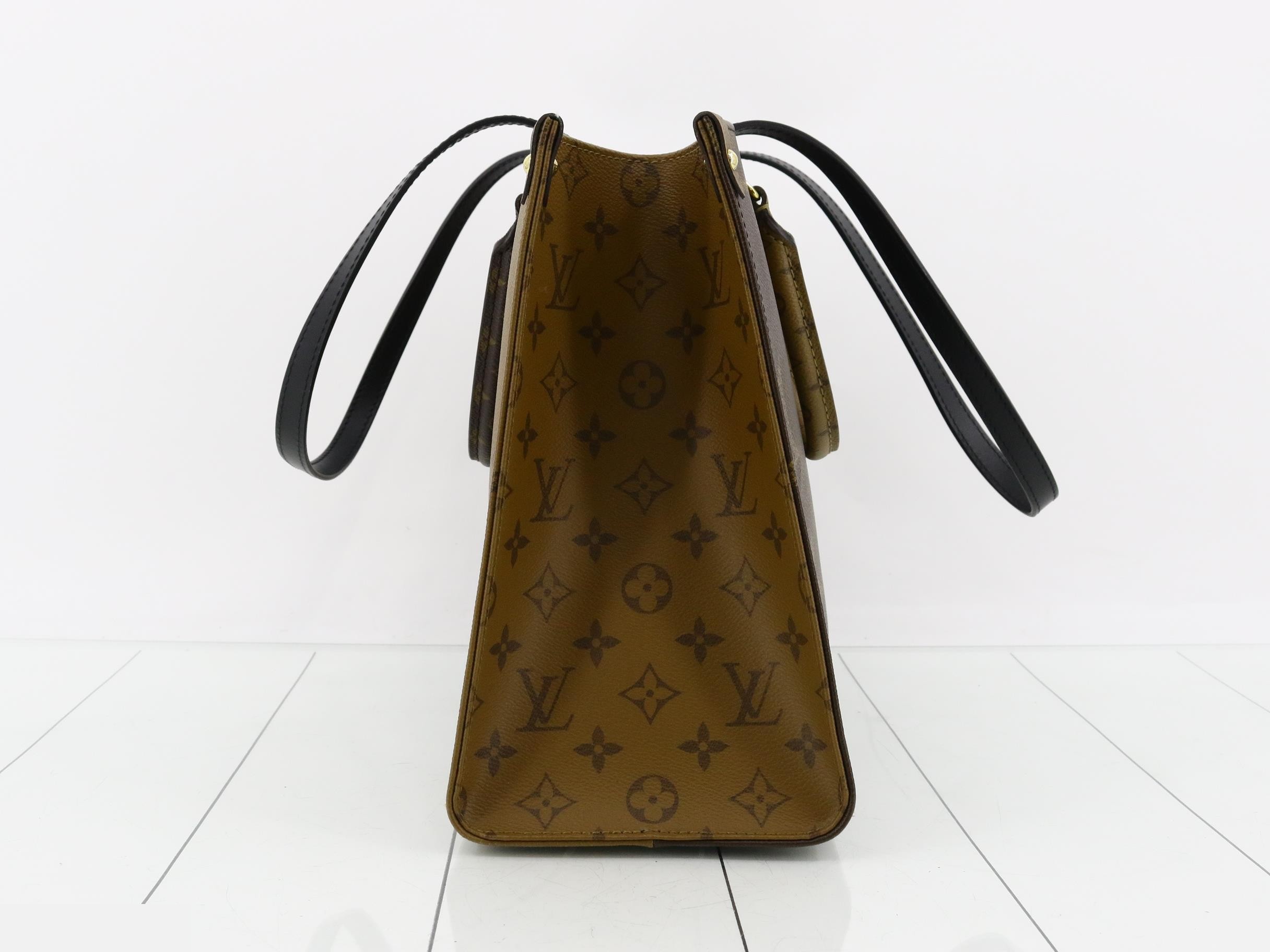 Monogram Giant Reverse OnTheGo MM — view 4