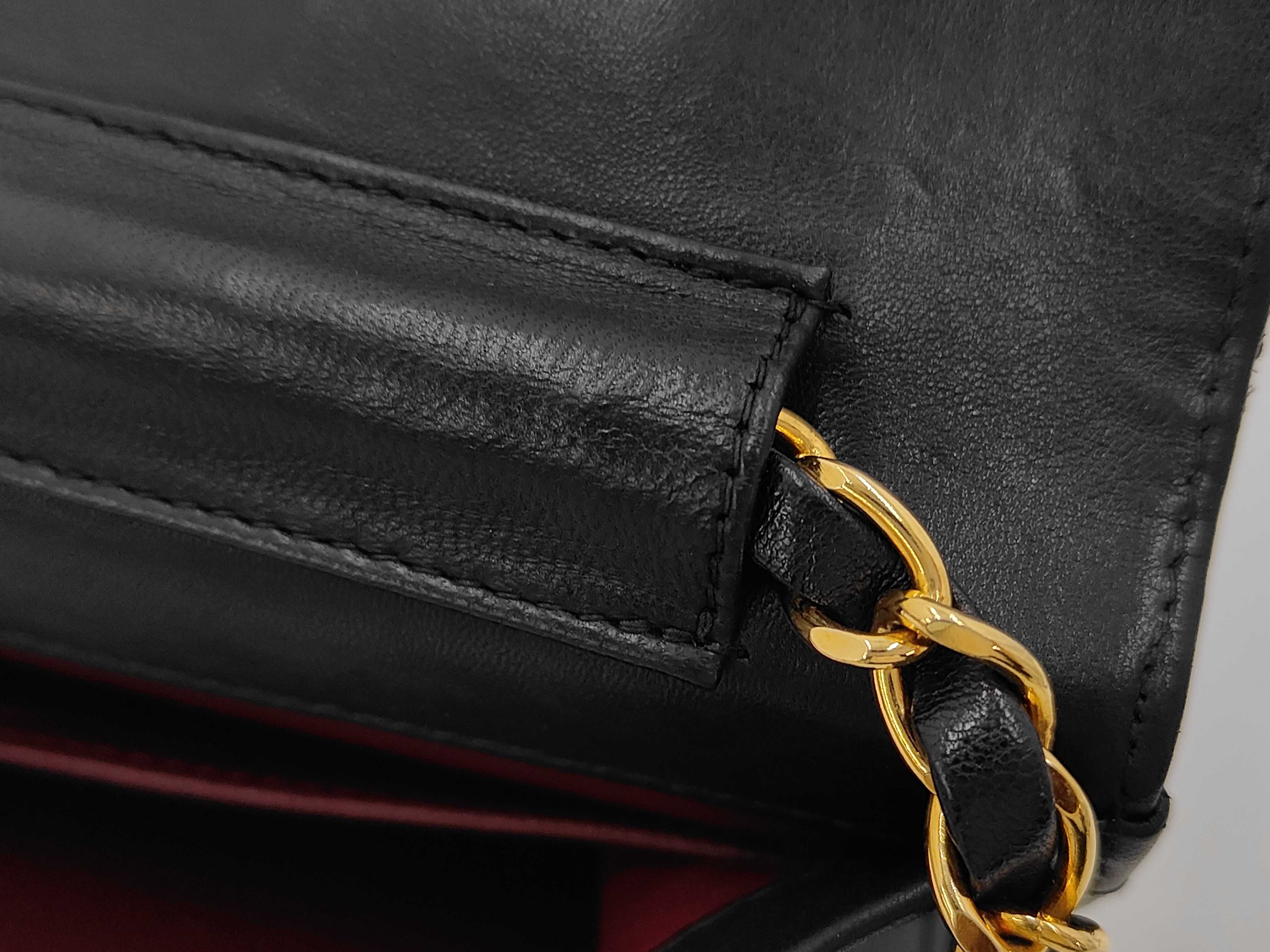 Matelassé Push-Lock Shoulder Bag, Black with Gold Hardware, Series 4, Chain, with Card and Seal. — view 7