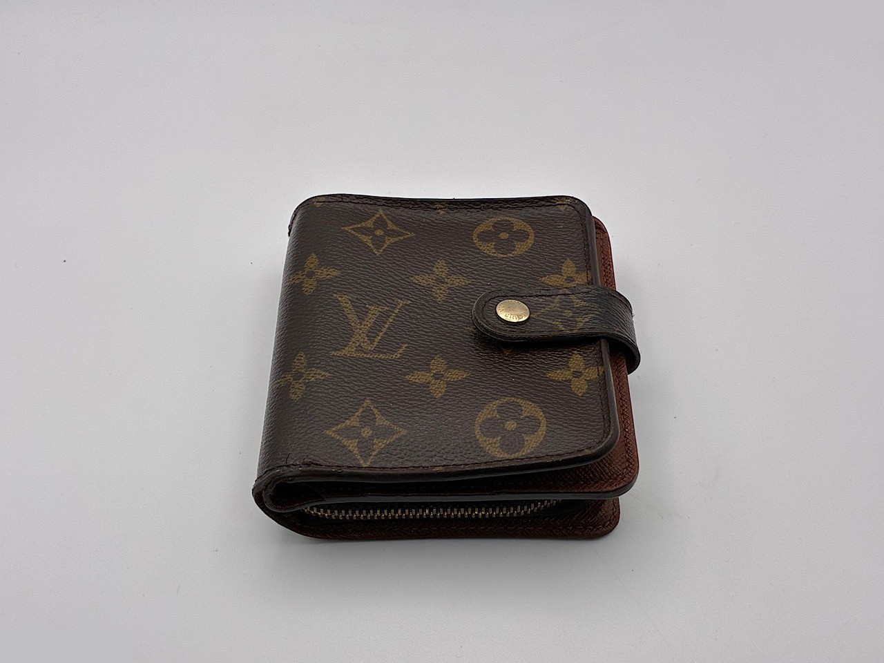 Compact Zip M61667 Monogram — view 3