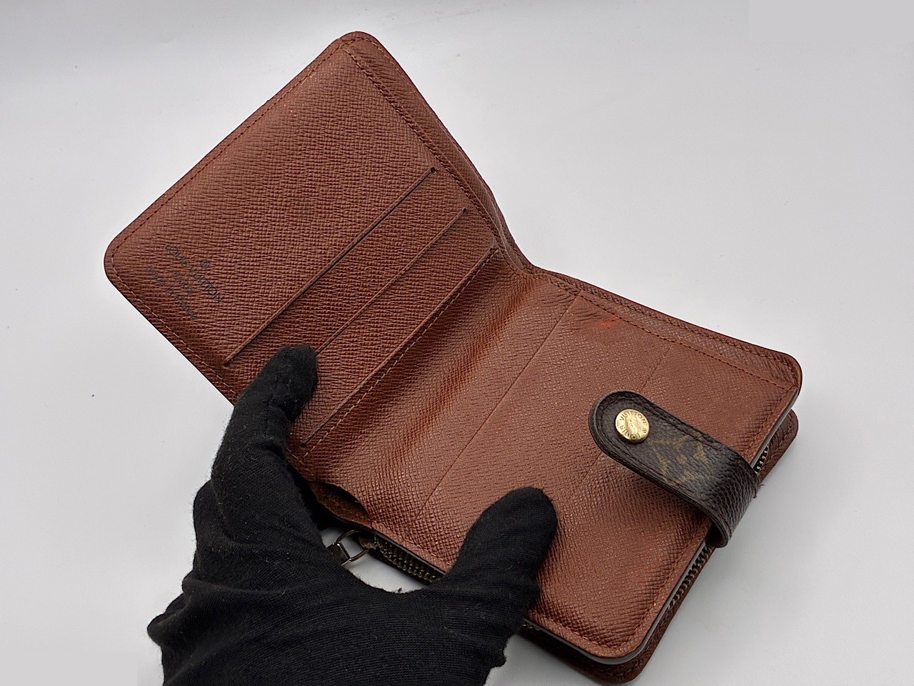 Compact Zip M61667 Monogram — view 5