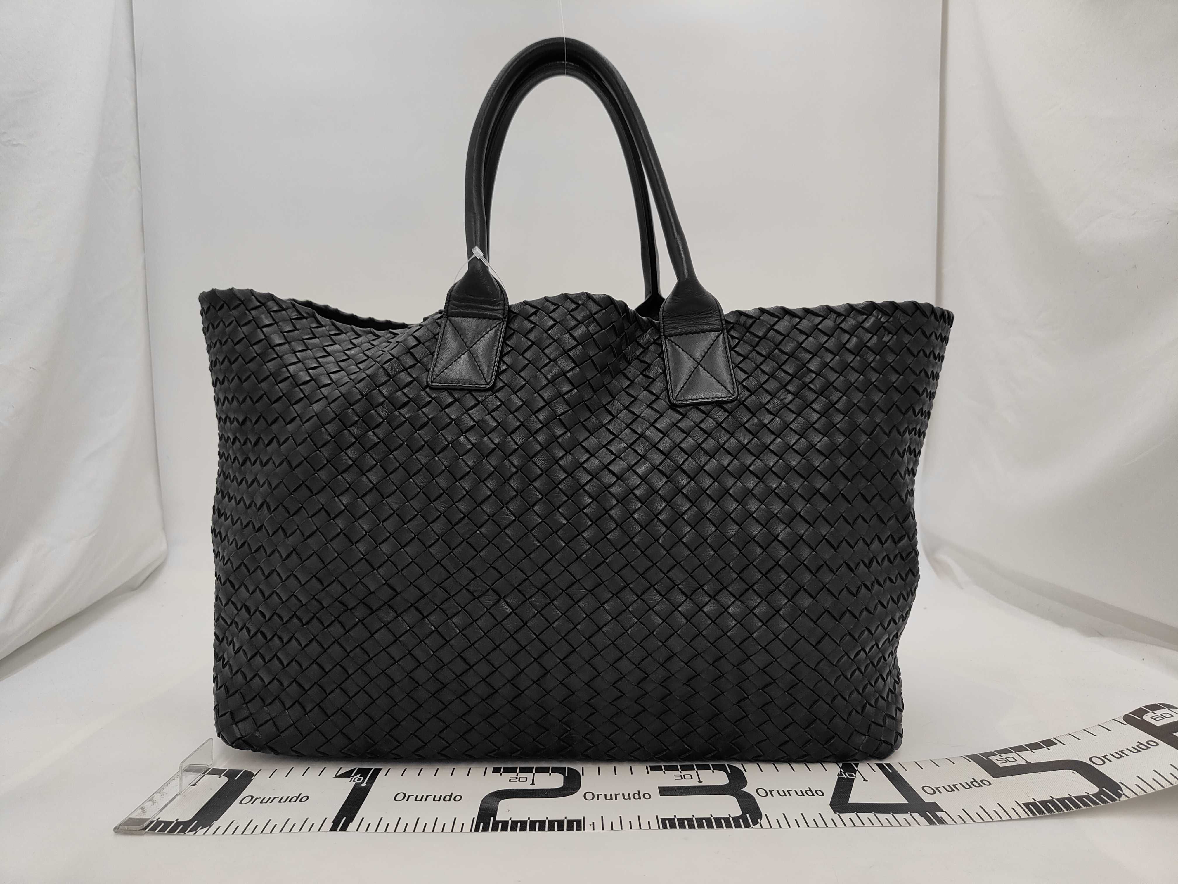 Intrecciato Cabas Tote Bag, Black, with Pouch — view 2