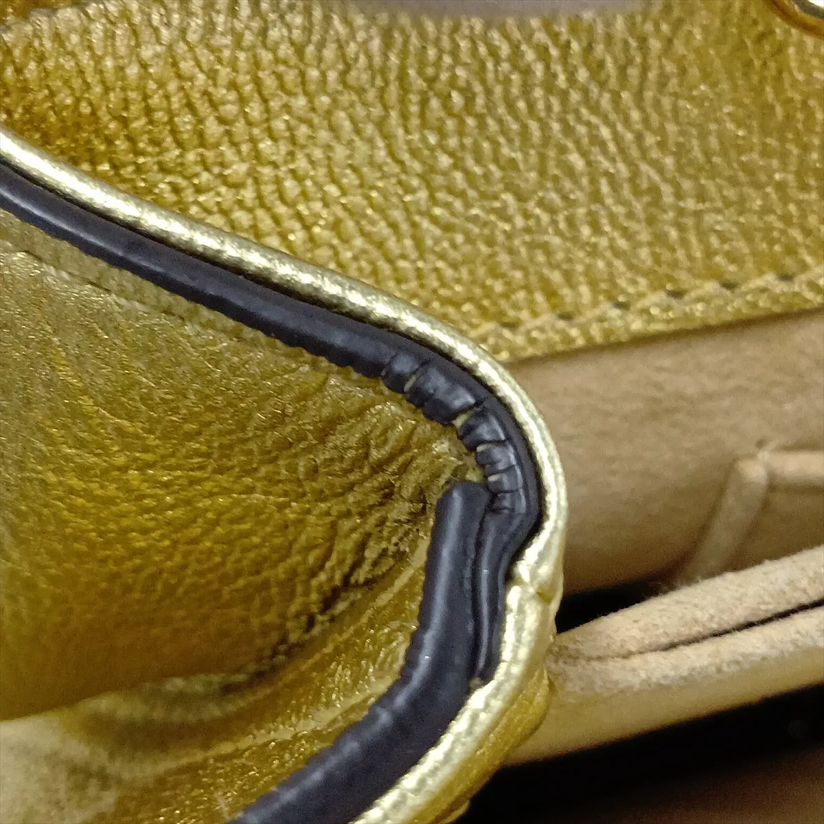 LV Logo Very Chain Bag M43202 FO3177 Gold — view 11