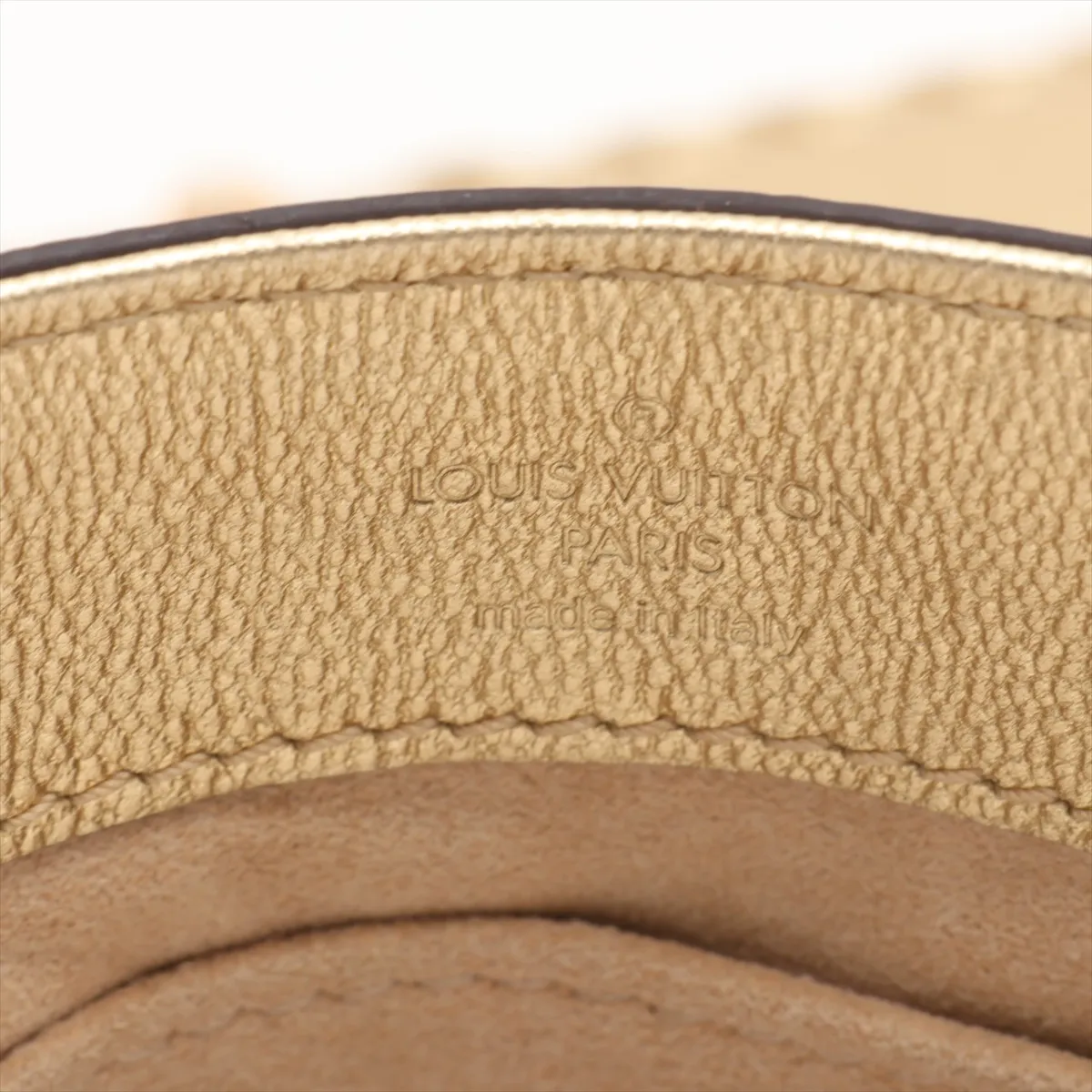 LV Logo Very Chain Bag M43202 FO3177 Gold — view 9