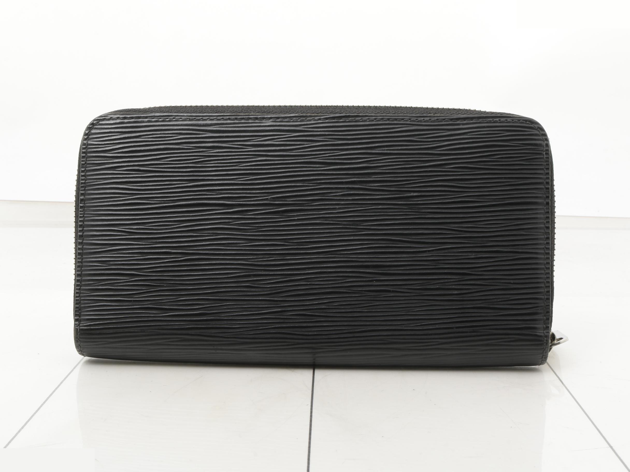 Epi Zippy Wallet Long Wallet — view 2