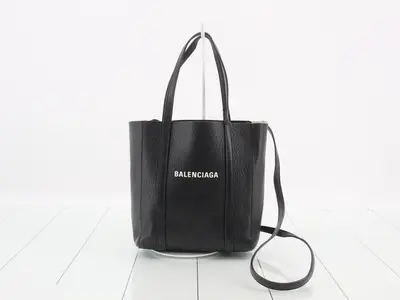 Everyday 2-Way Tote Bag