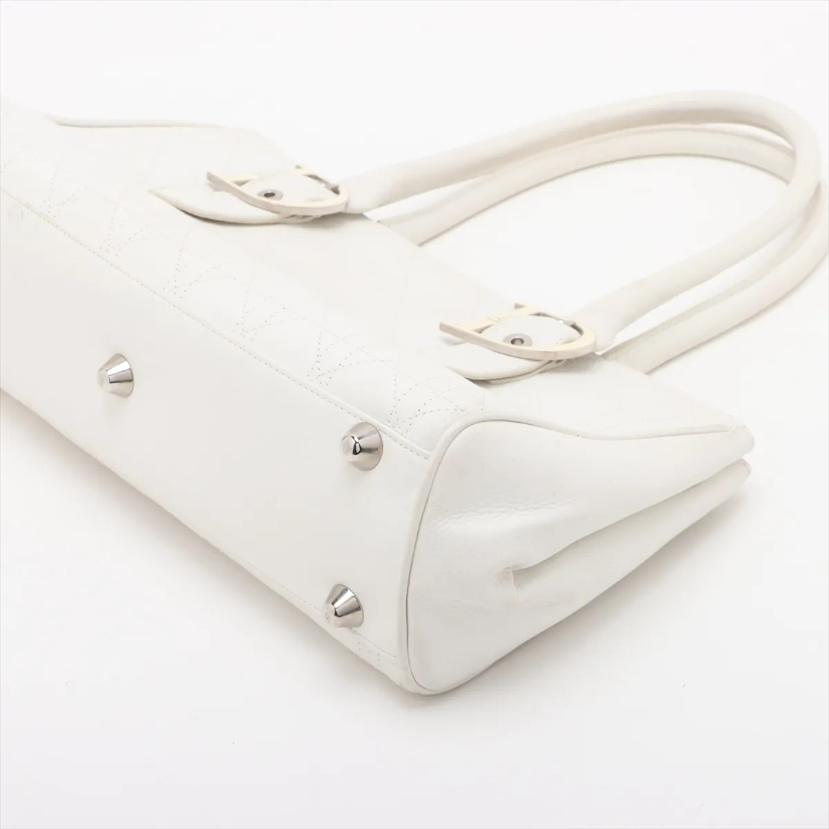 Cannage Leather Handbag White — view 3