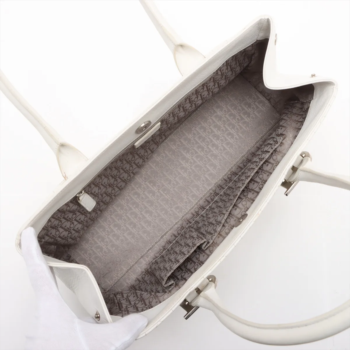 Cannage Leather Handbag White — view 7