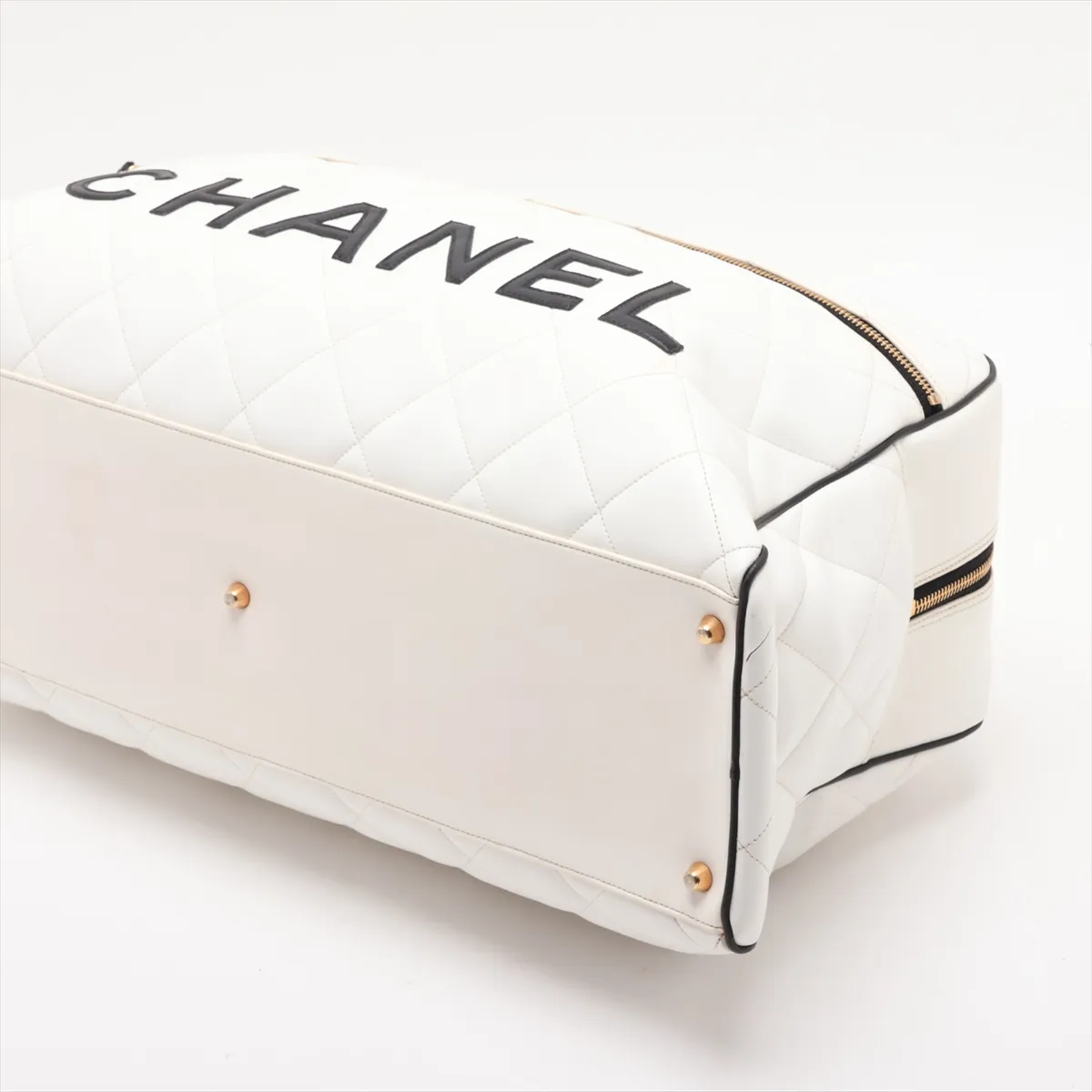 Matelassé Leather Boston Bag, Logo, White, Gold Hardware, 3566930, Series 3 — view 3
