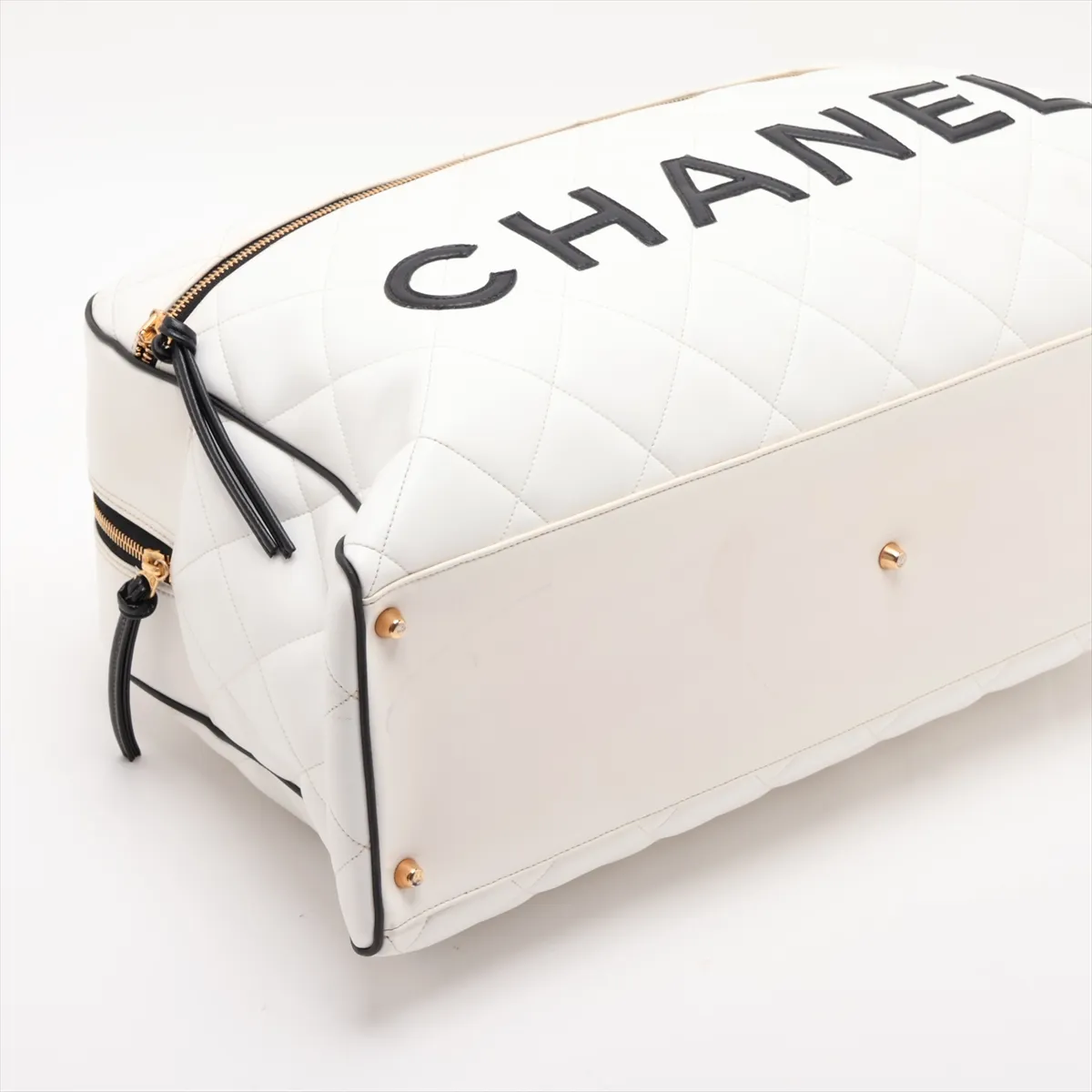 Matelassé Leather Boston Bag, Logo, White, Gold Hardware, 3566930, Series 3 — view 4