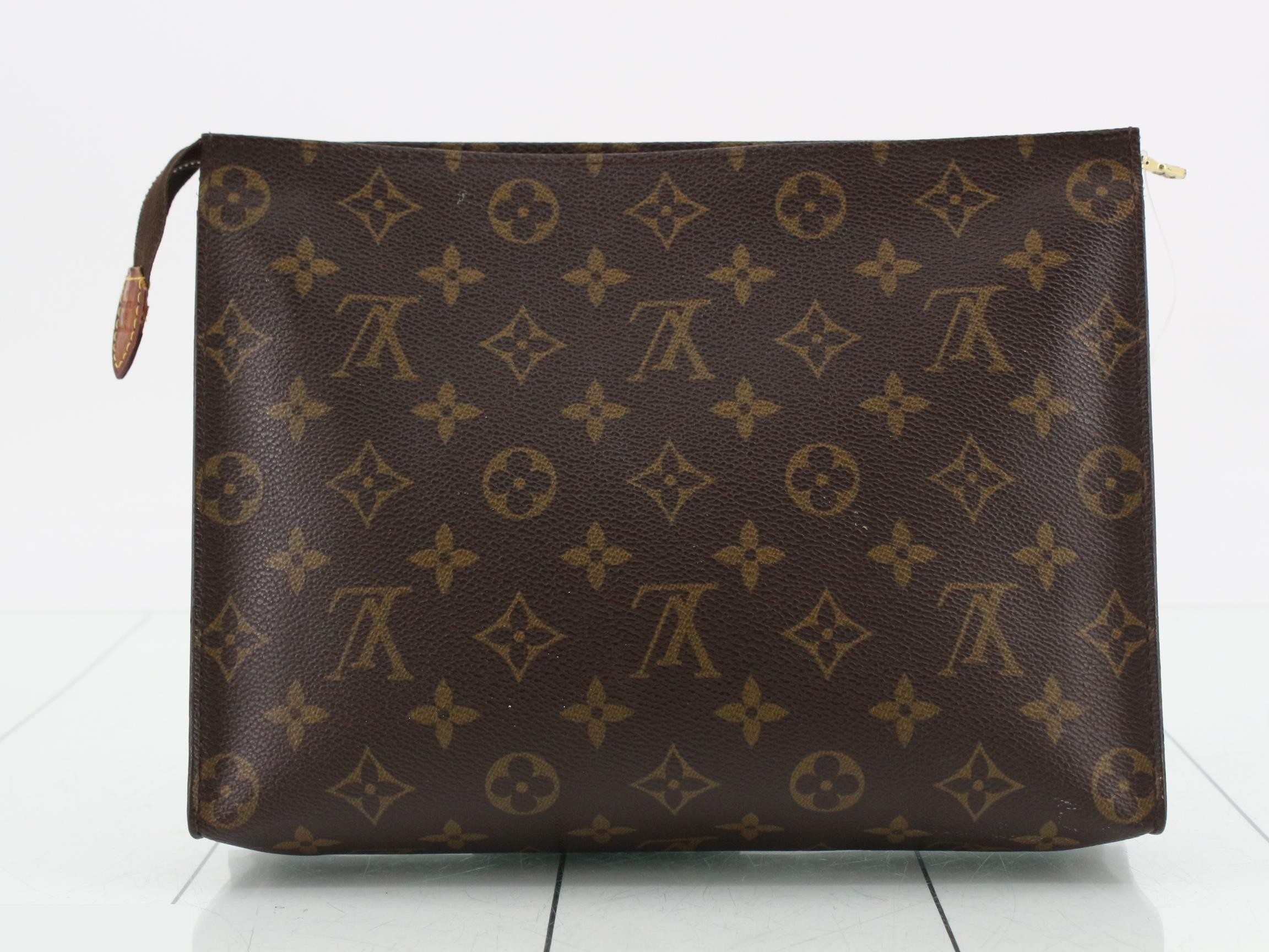 Pochette Toilette 26 Monogram M47542 — view 2
