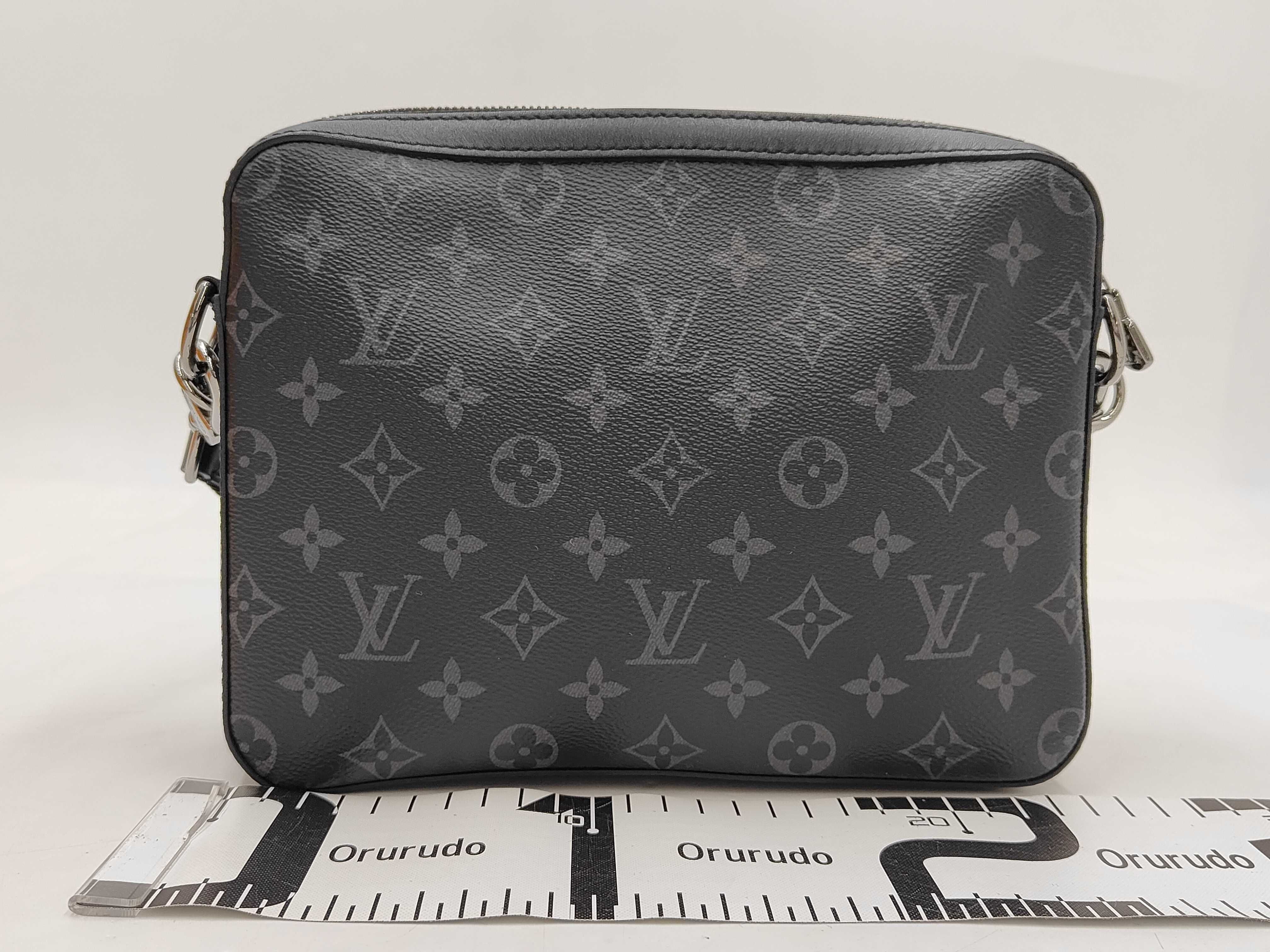Shoulder Bag Monogram Eclipse M69443 Shoulder Bag — view 2
