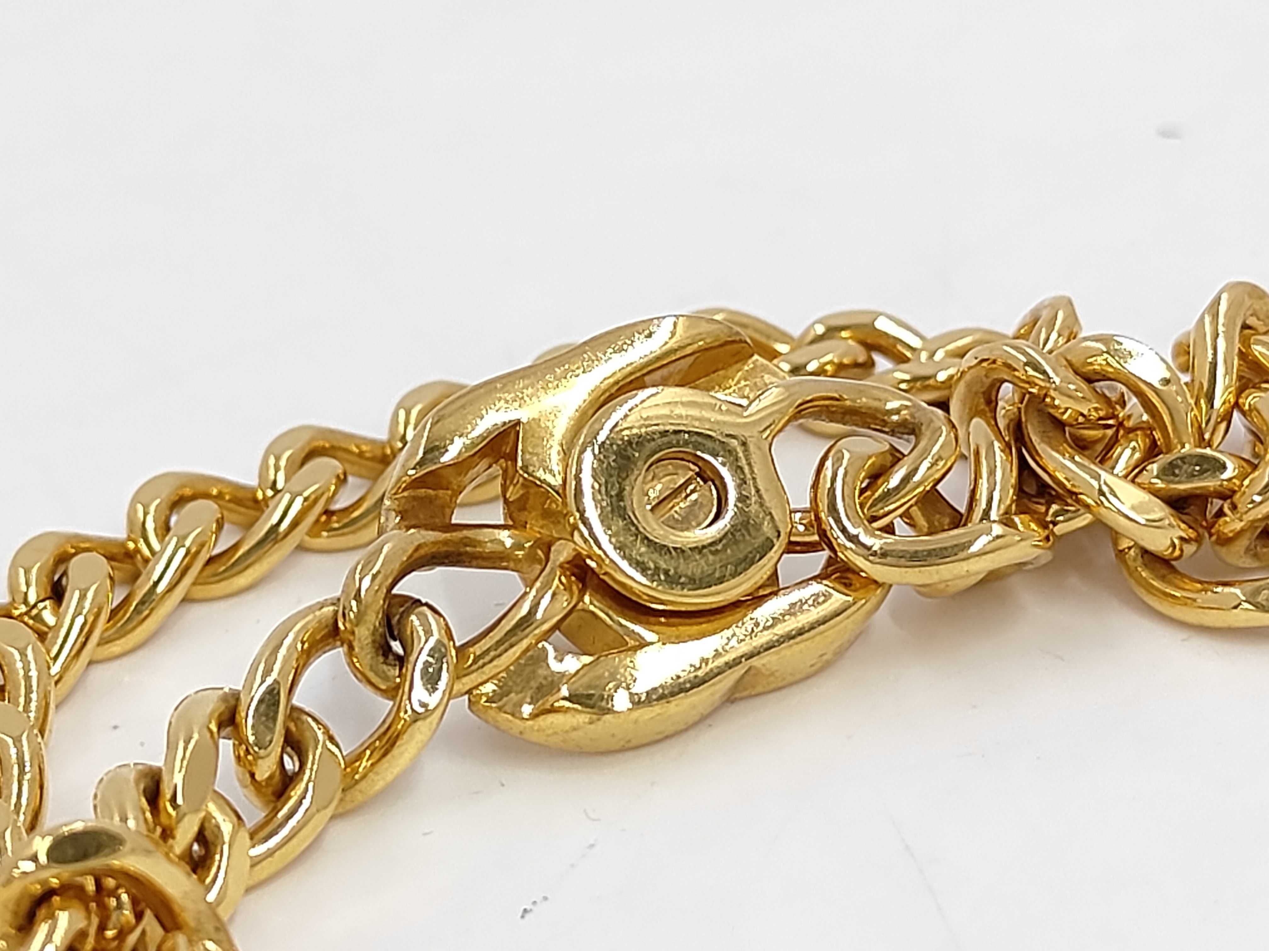 Turnlock Coco Mark Necklace — view 5