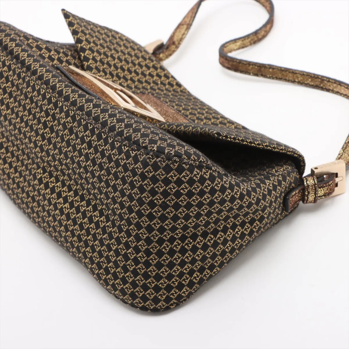 Mamma Bucket Canvas x Leather Shoulder Bag Gold 8BR180 — view 3